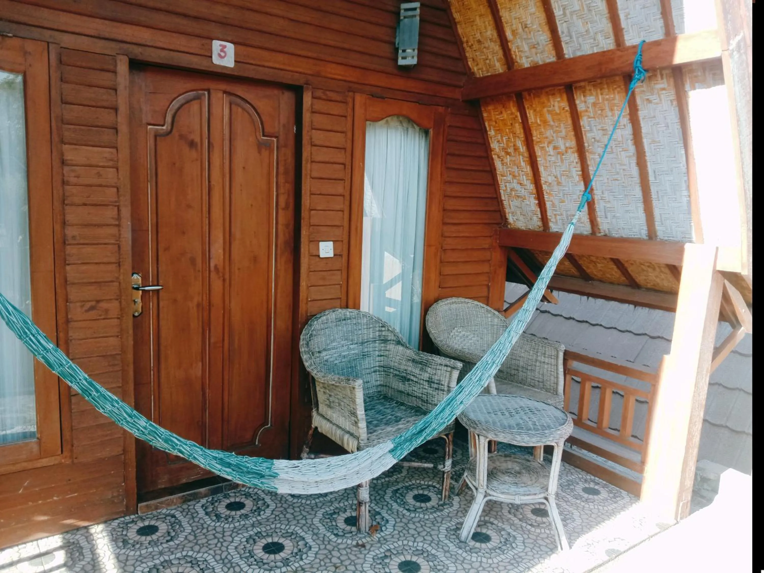 Balcony/Terrace in Gusung Indah Bungalow Gili Air