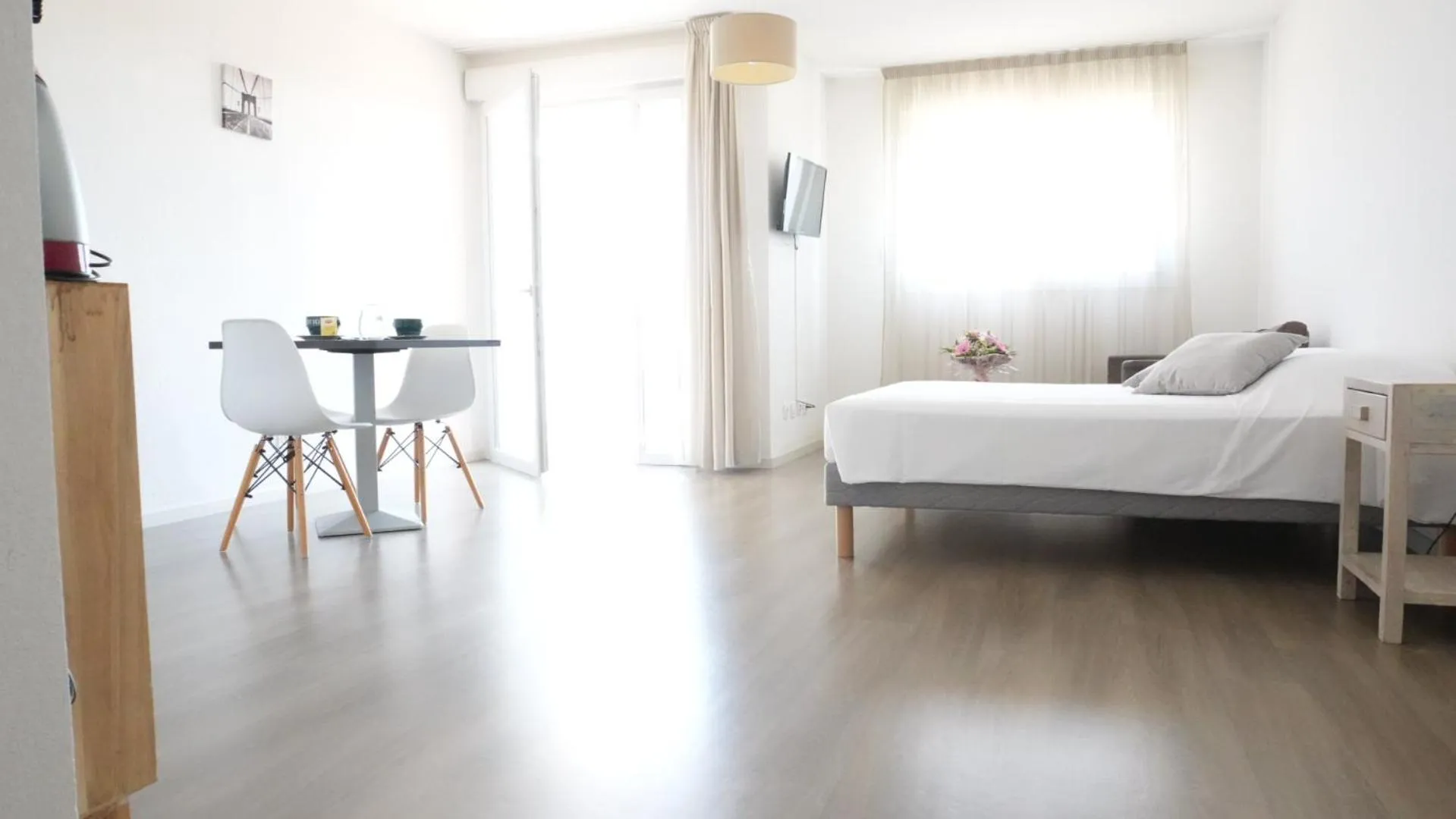 Bed in Zenao Appart'Hotel