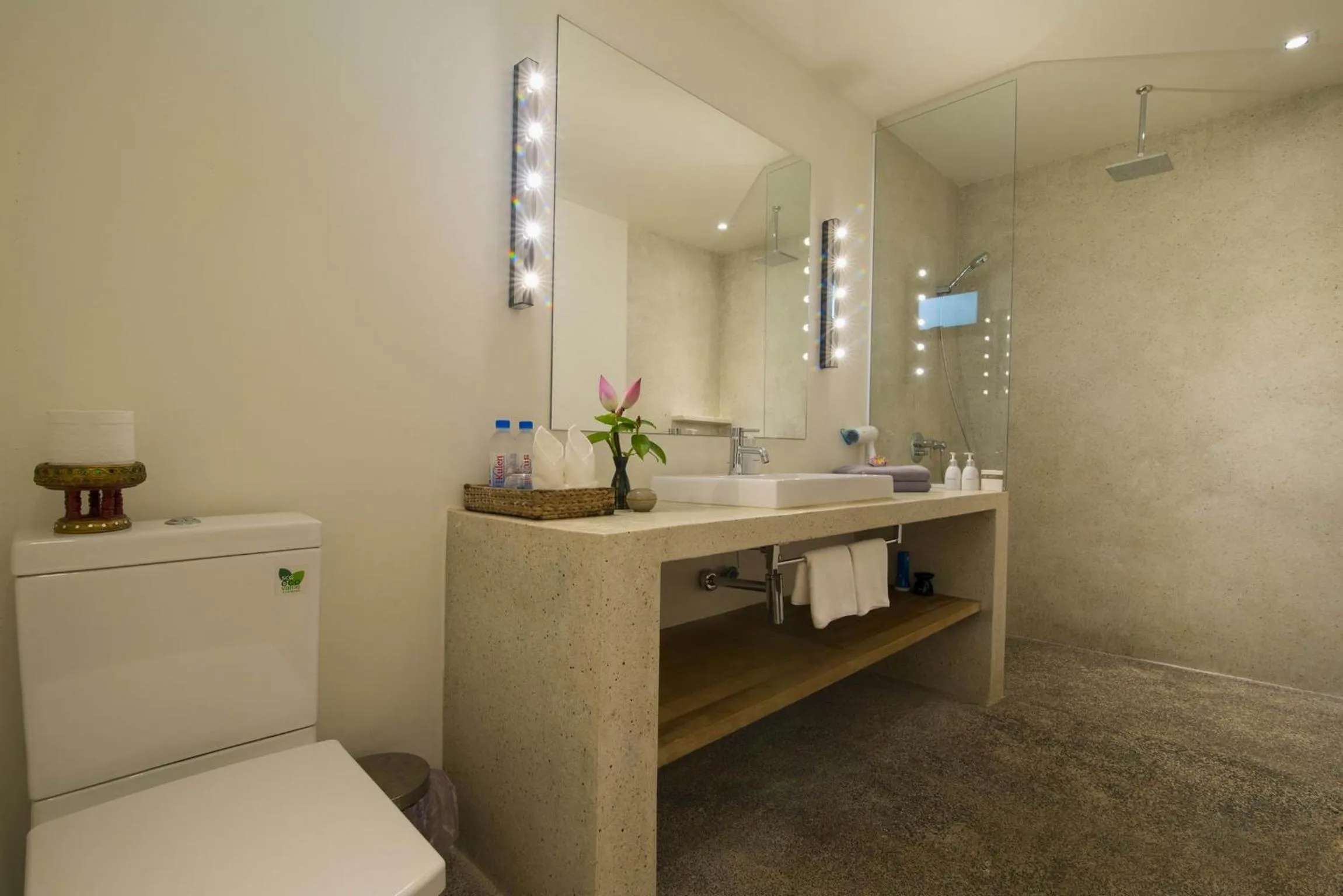 Bathroom in Enkosa 4-Bedroom Wooden Luxury House