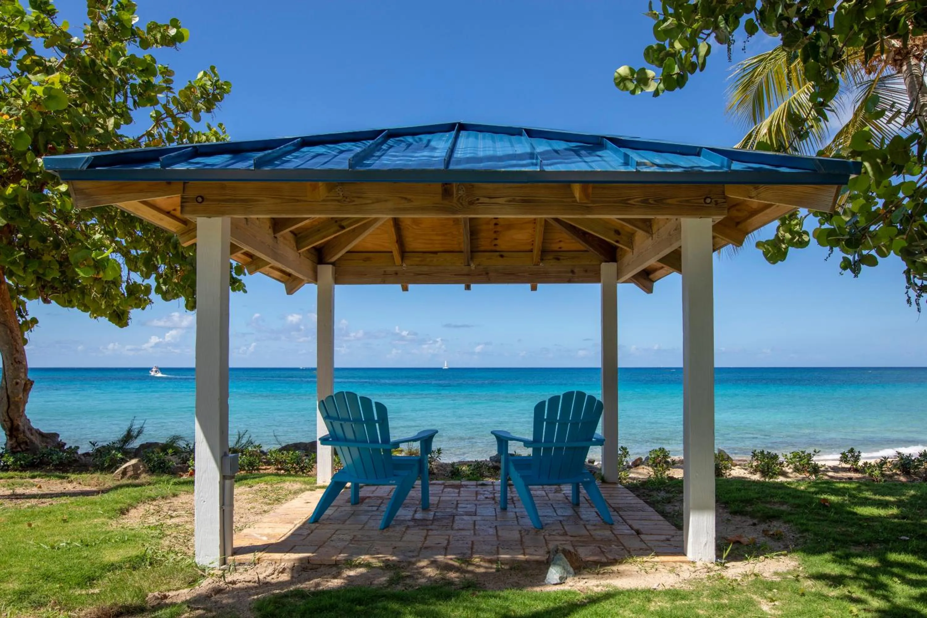 Garden in Limetree Beach Resort by Club Wyndham