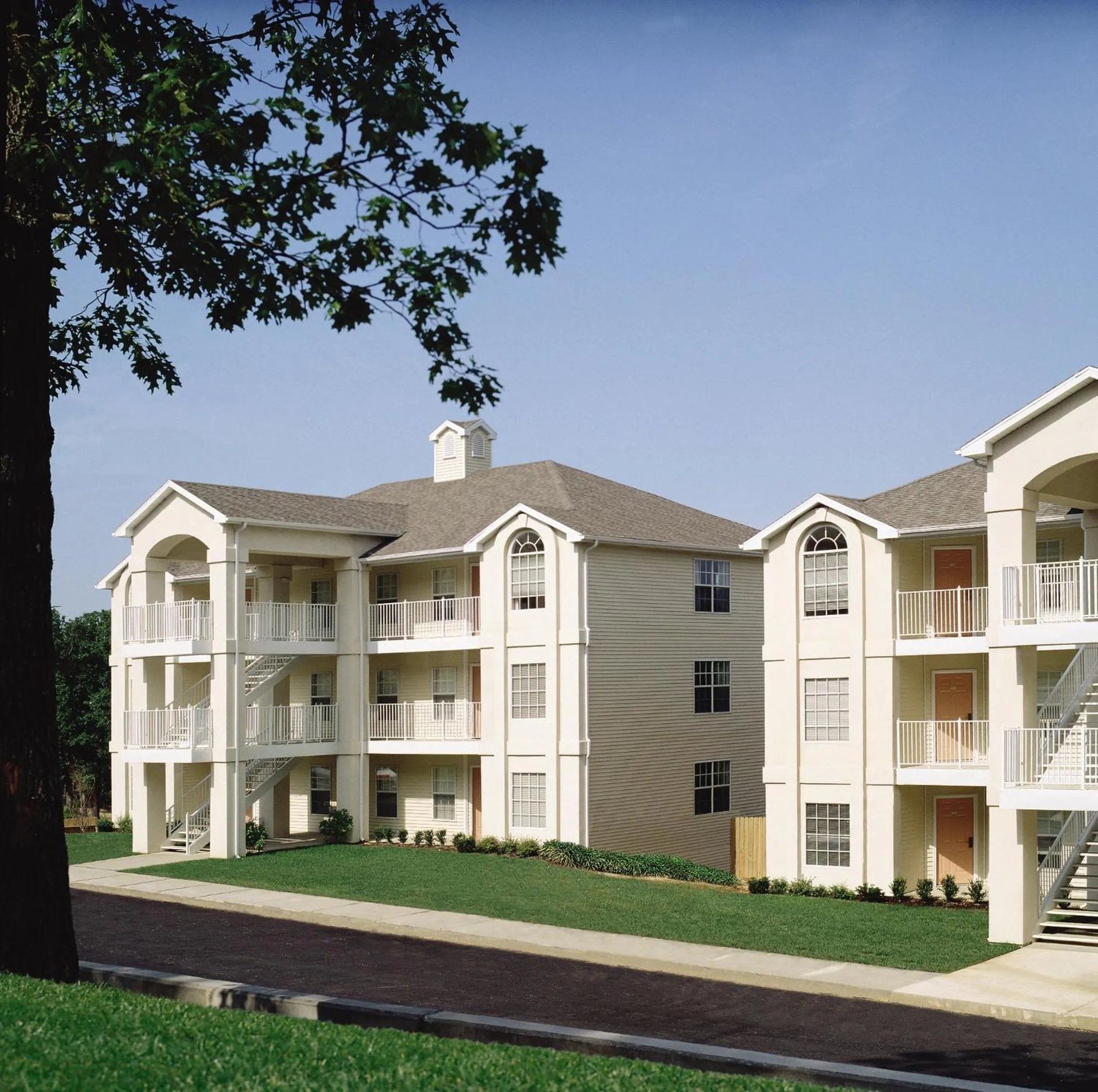 Facade/entrance in Club Wyndham Branson at The Falls
