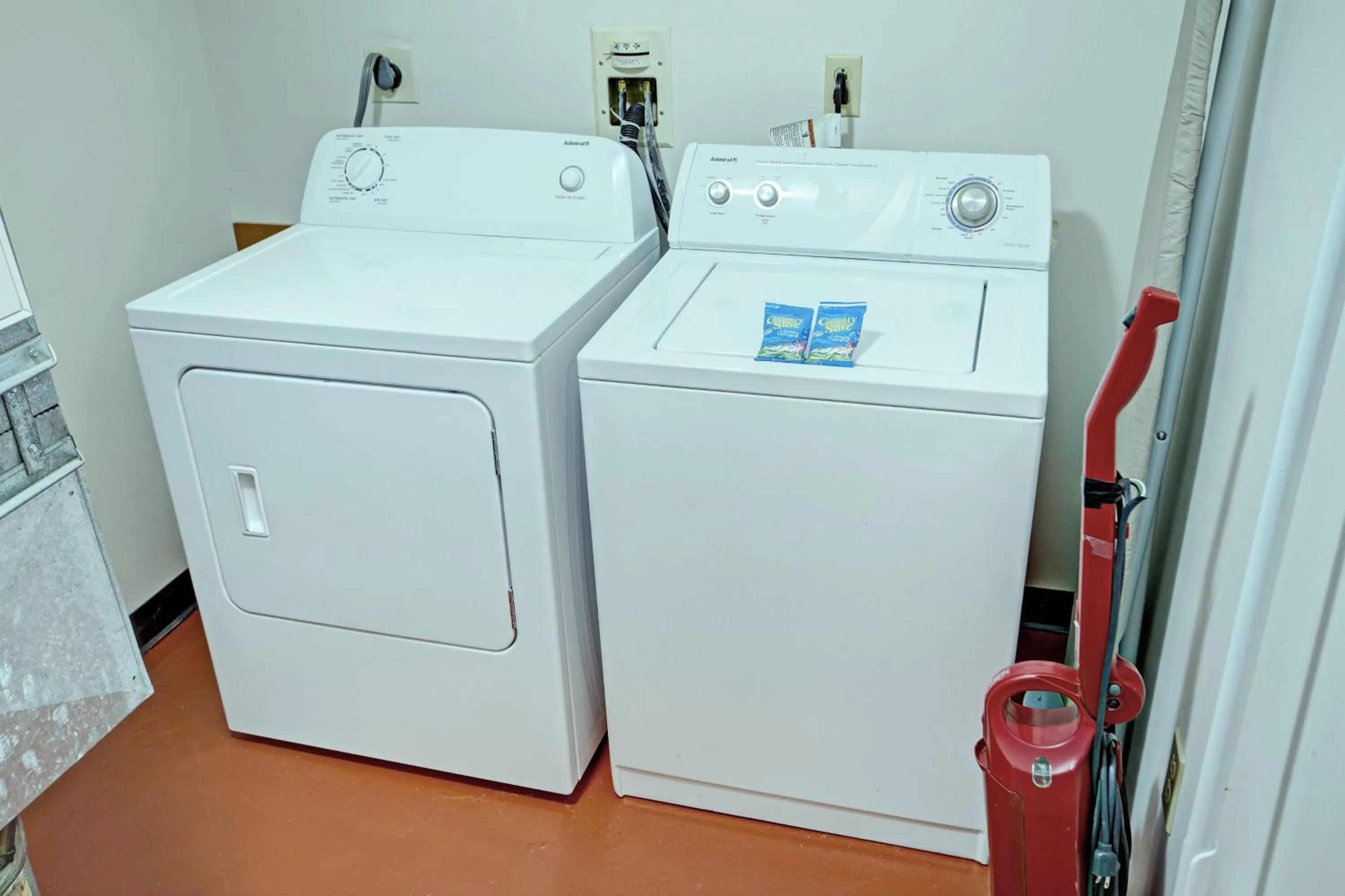 Bedroom in Club Wyndham Newport Overlook