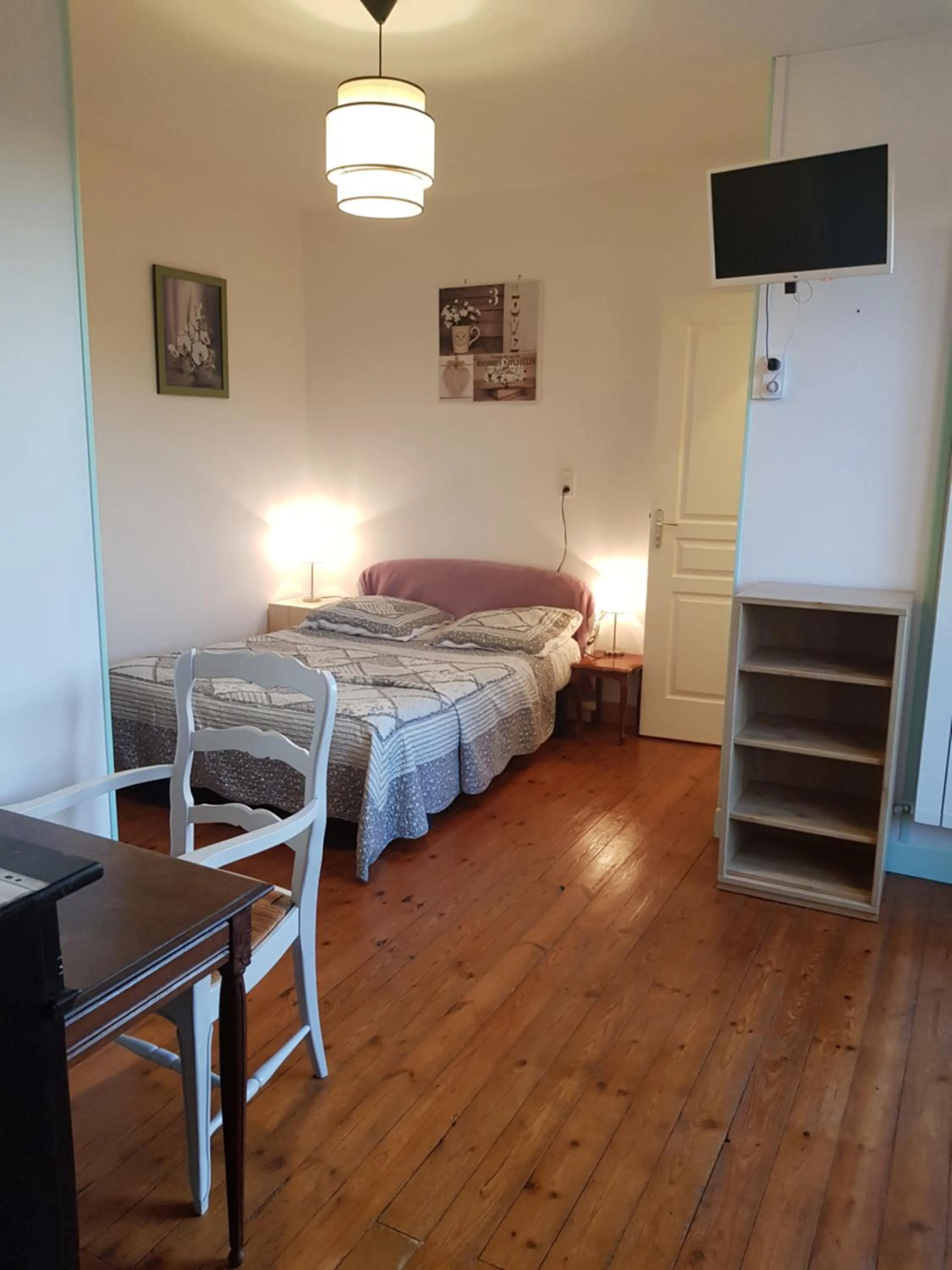 Bed in Chambres D'hôtes Anne-Marie