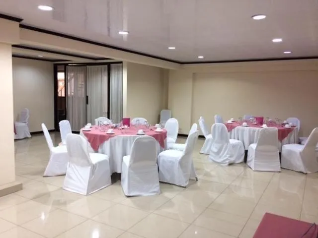 Banquet/Function facilities in Hotel Ambassador