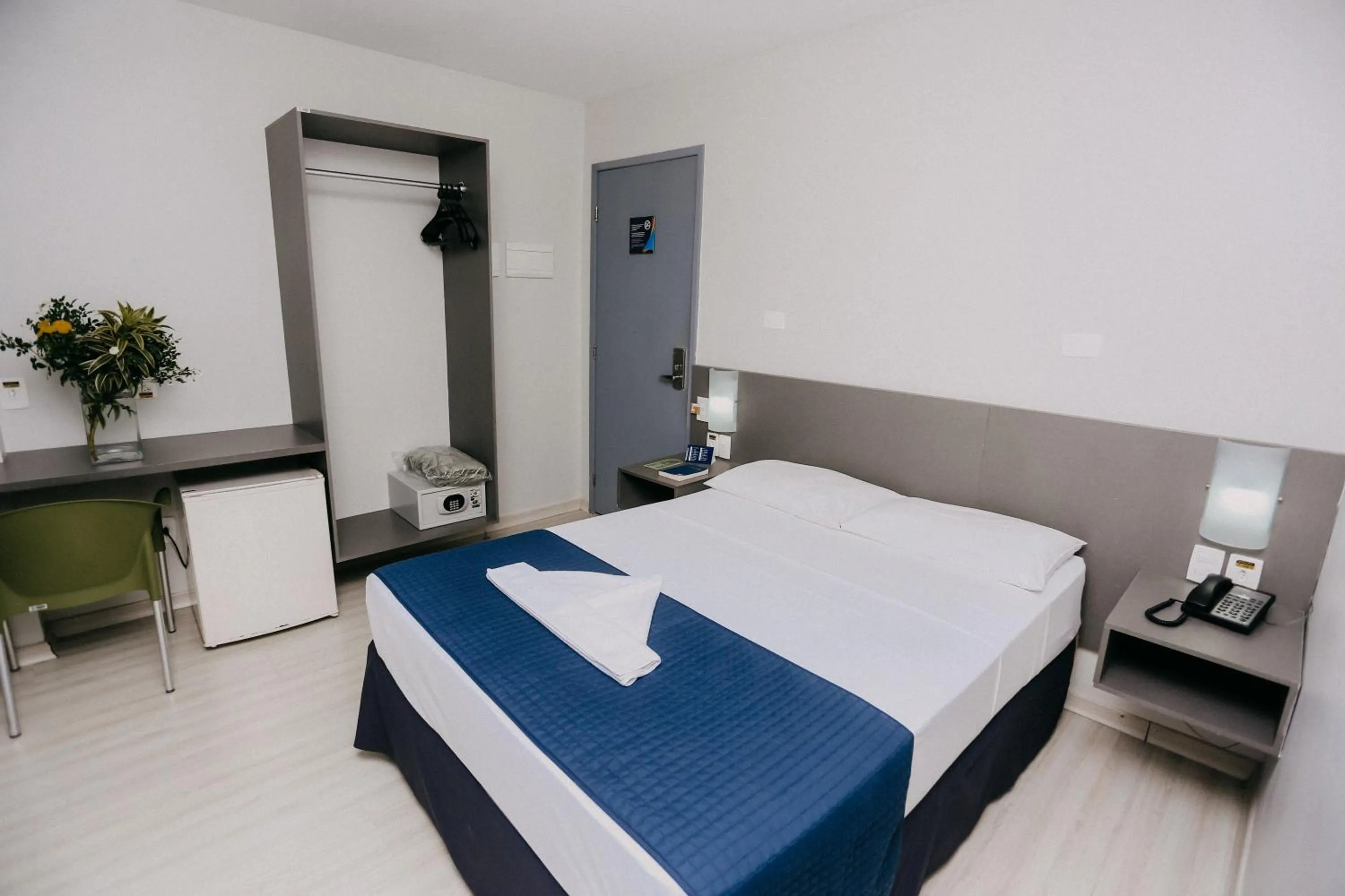 Bedroom, Bed in Pajuçara Hotel Express