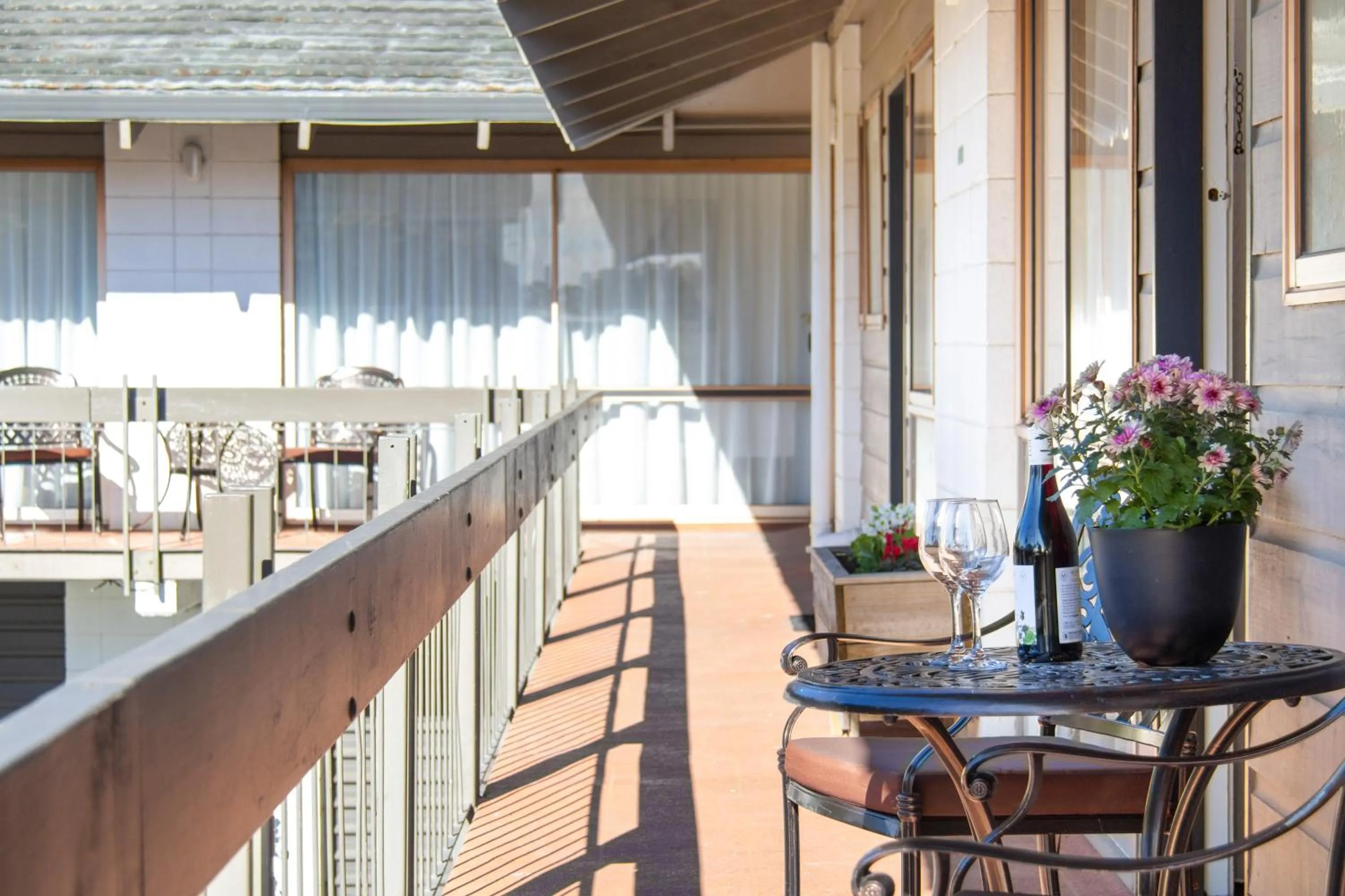 Balcony/Terrace in Epsom Motel