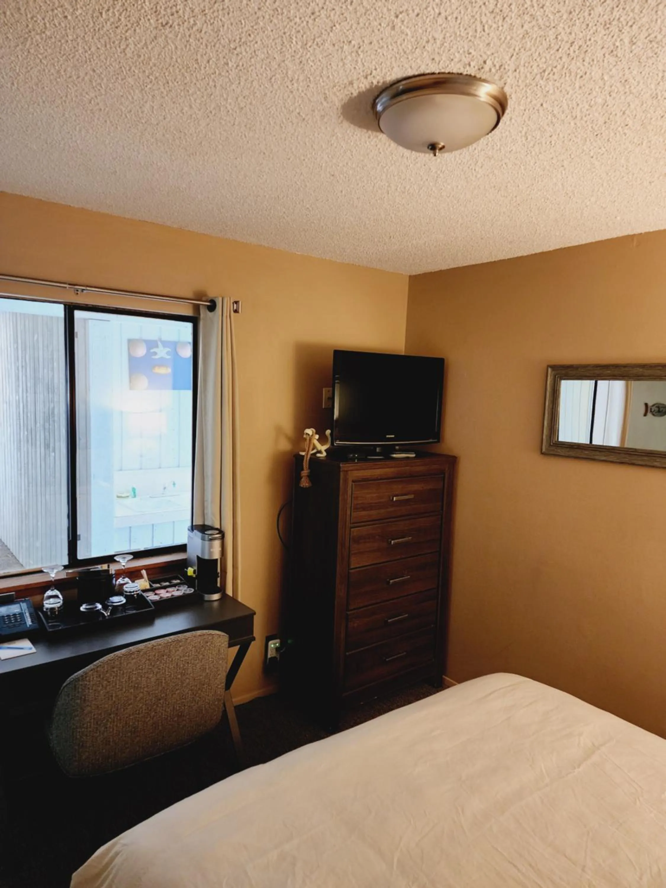 Bed in Ocean Crest Resort