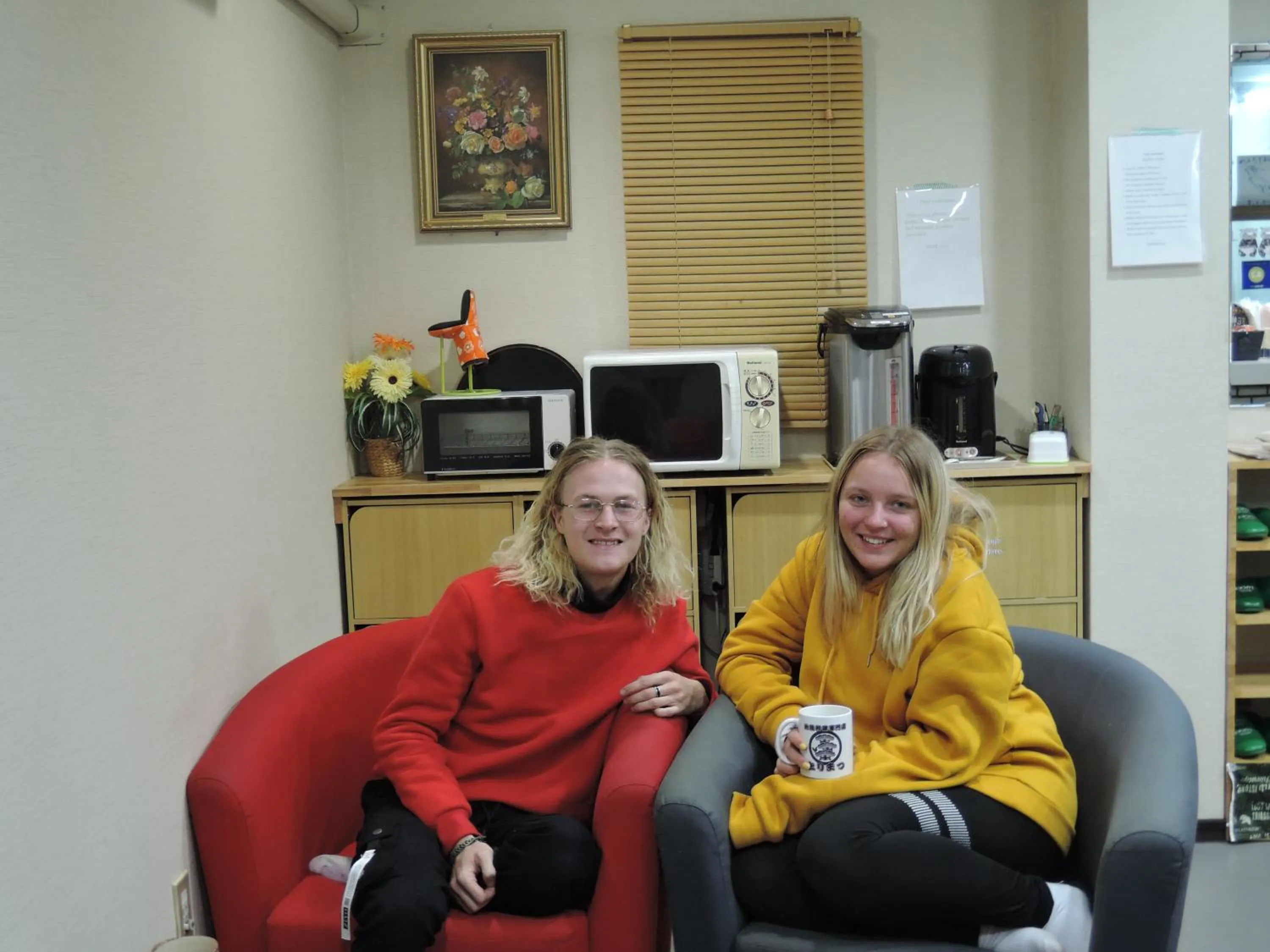 Guests in Hotel Lucky