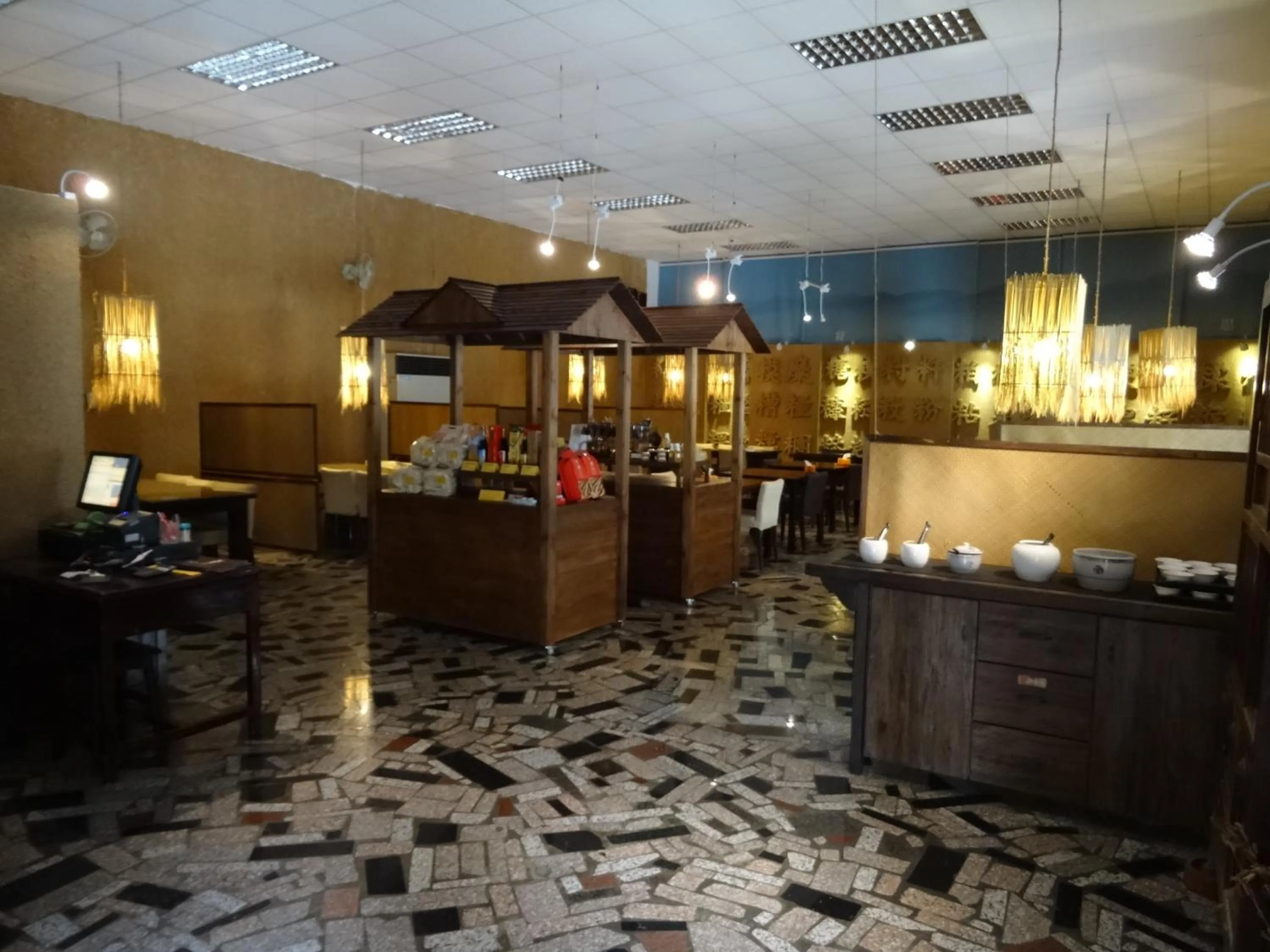 Nearby landmark in Hoin 4