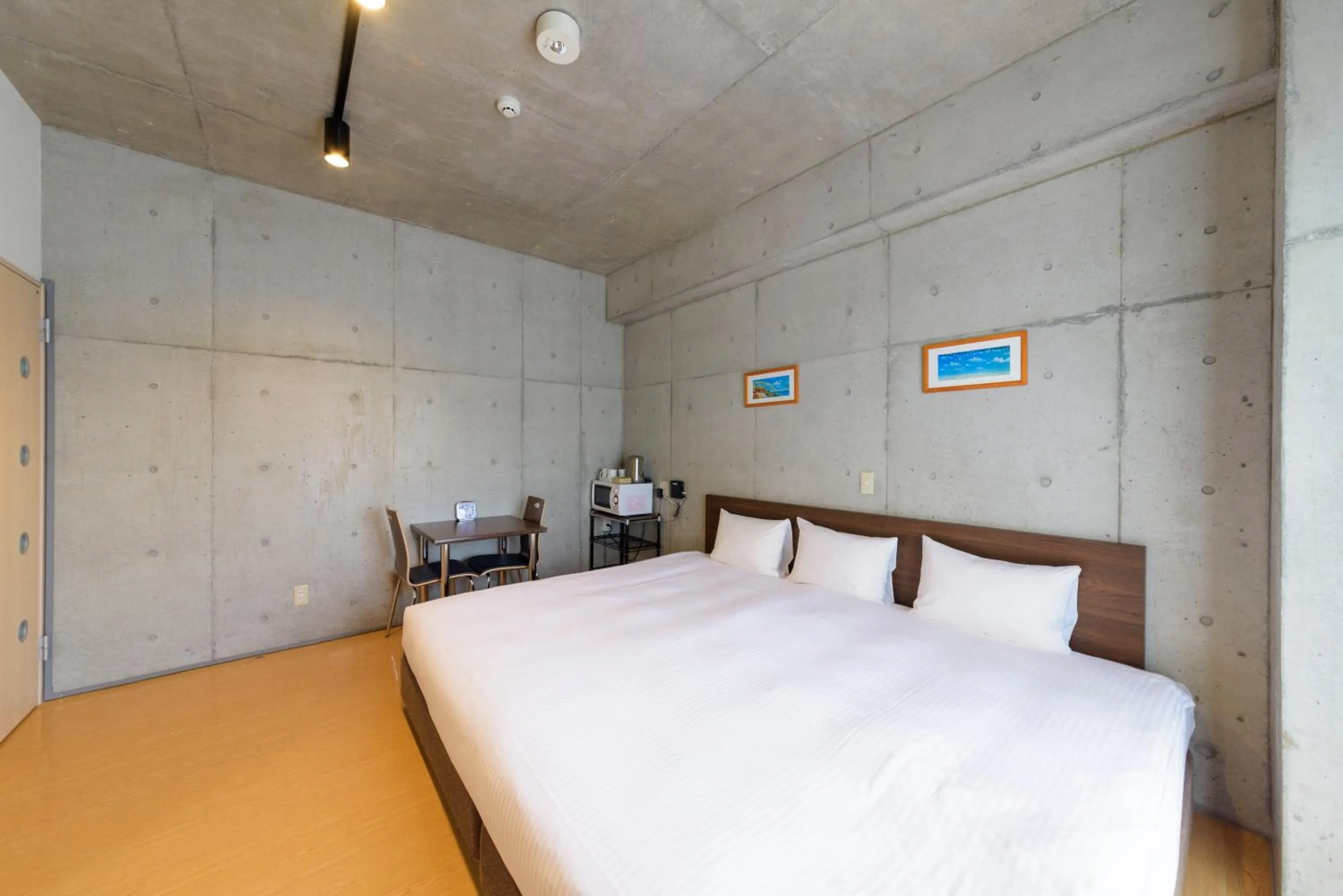 Bed in NAHA-WEST INN