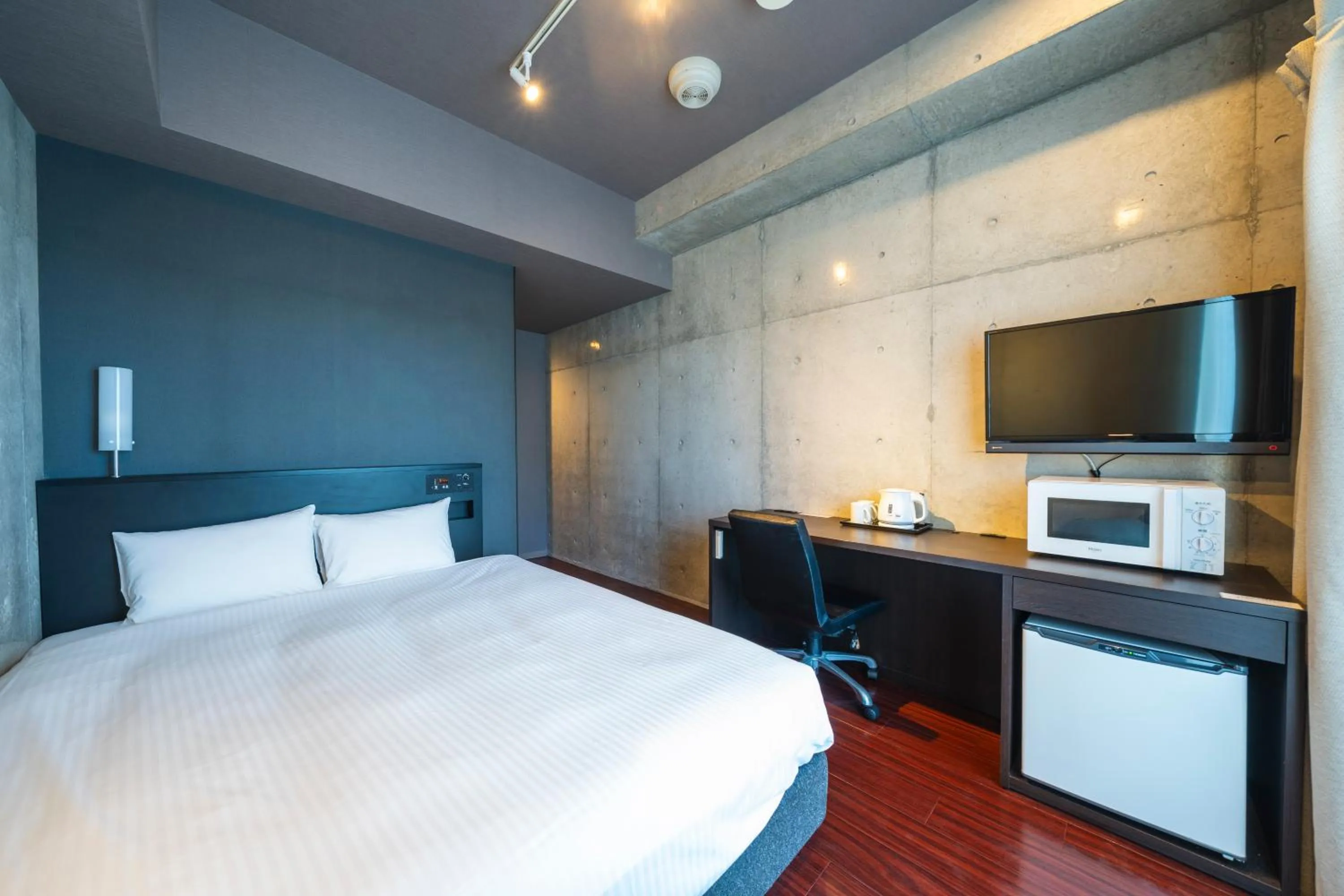 Bed in NAHA-WEST INN