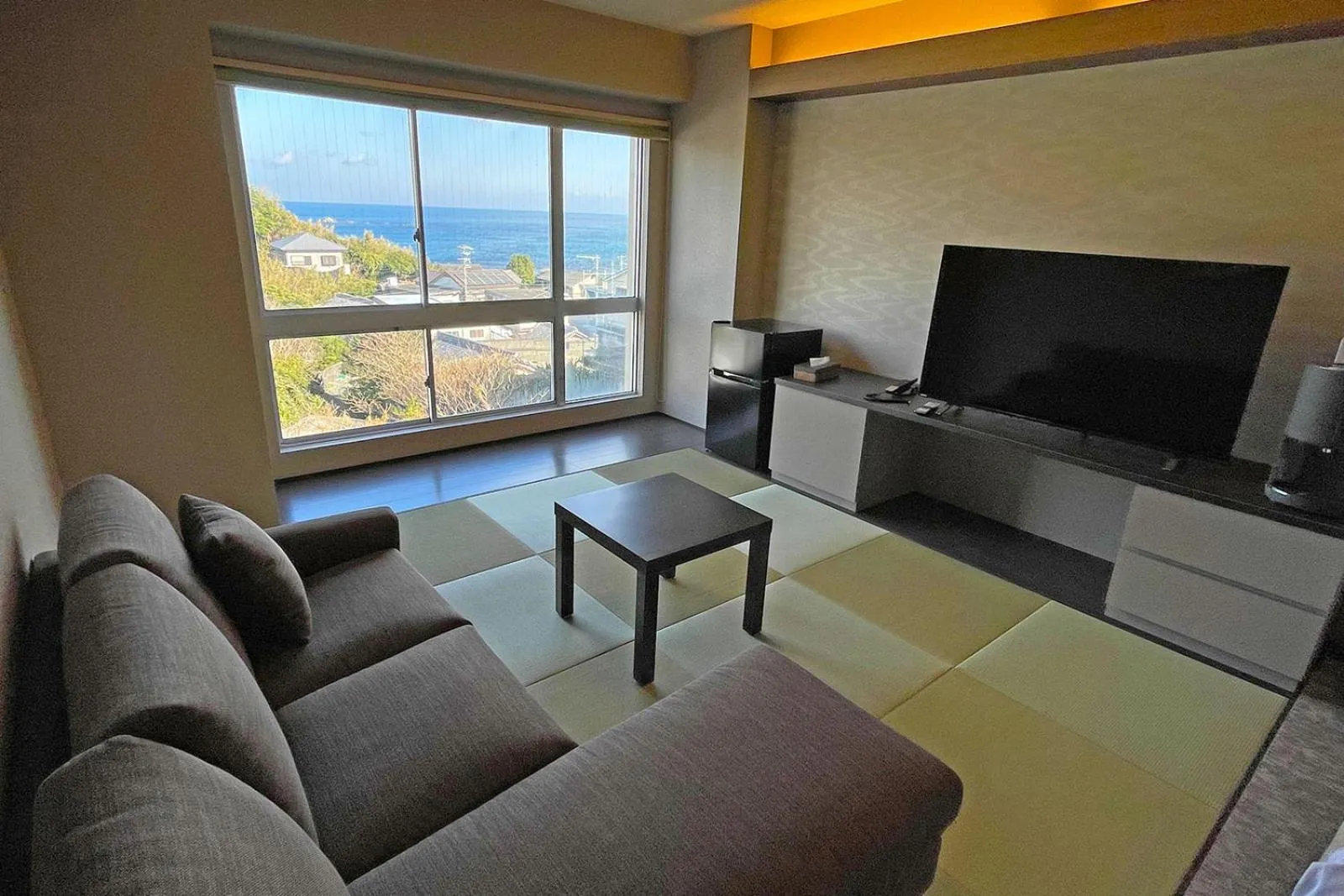 Photo of the whole room in Ise-Shima Ohtaya Healing Stay