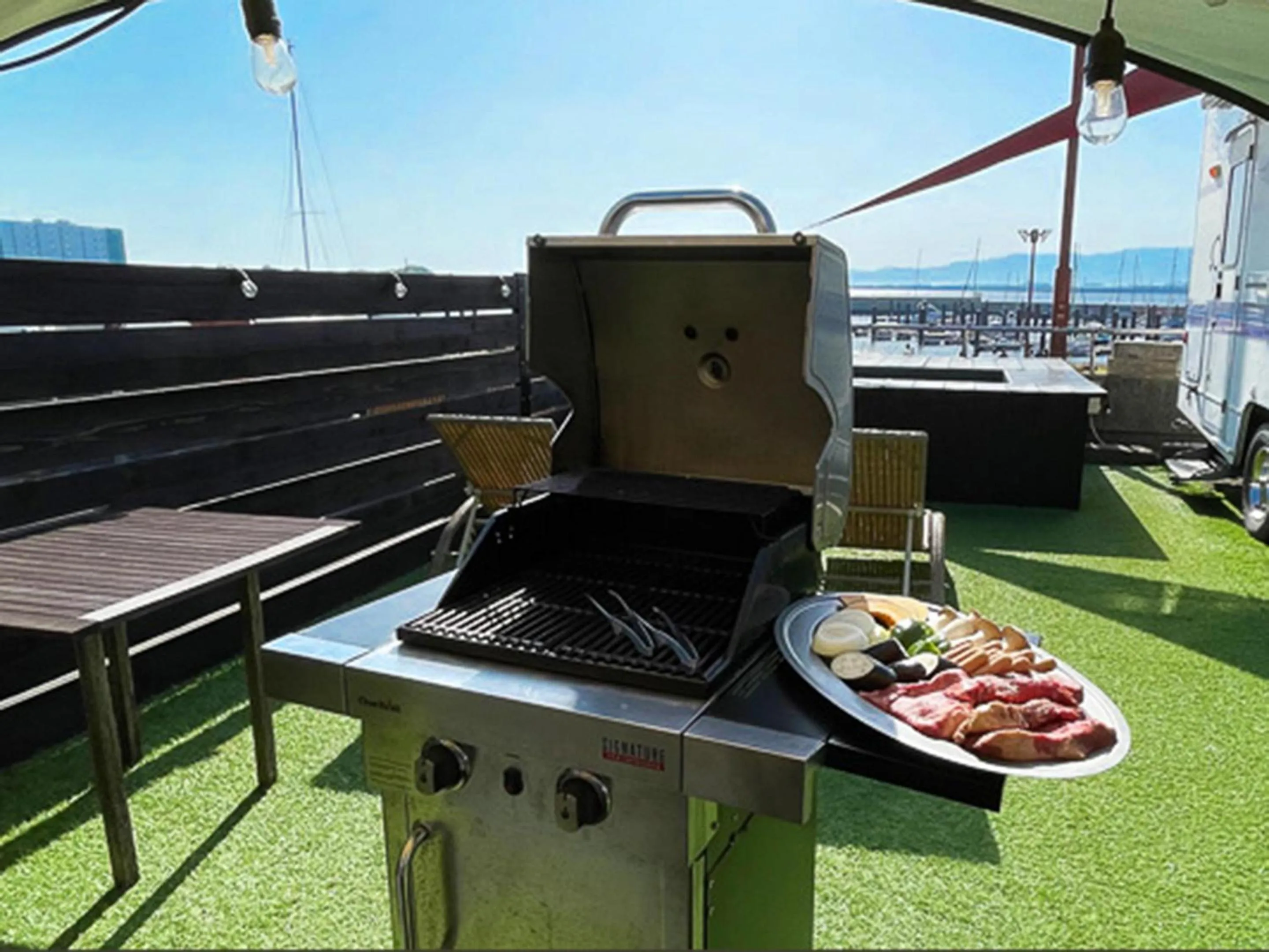 BBQ facilities in Osaka Hokko Marina HULL
