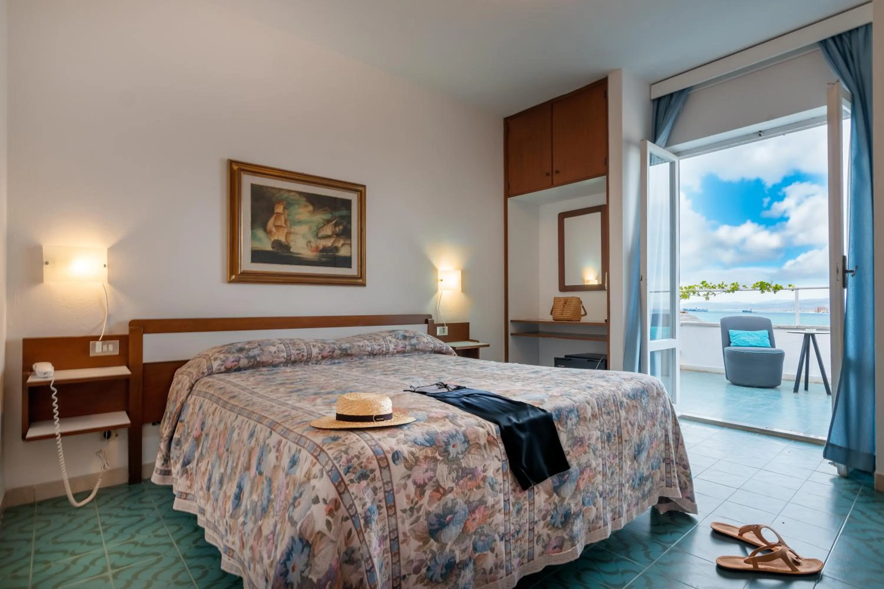 Bedroom, Bed in Hotel Vittoria