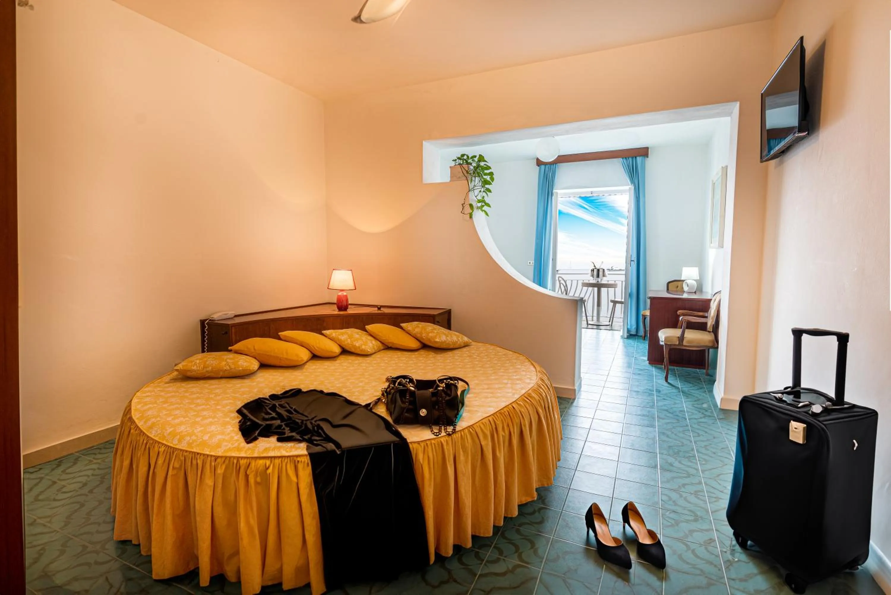 Bedroom, Bed in Hotel Vittoria