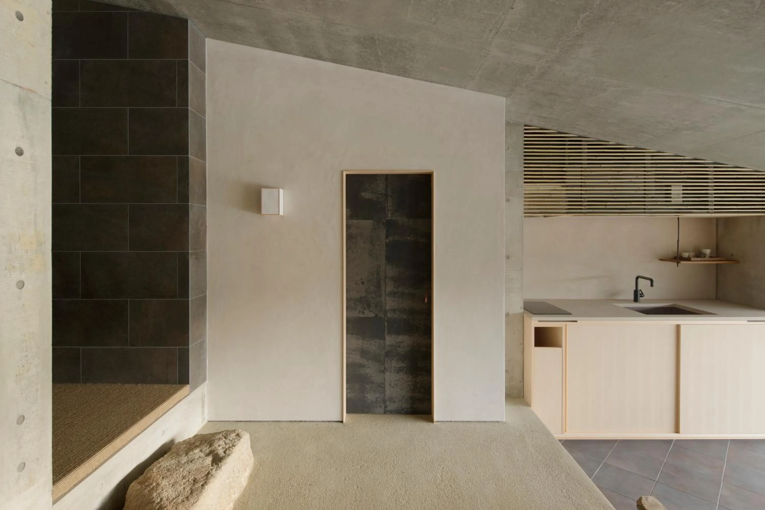 Kitchen or kitchenette in Kamohan