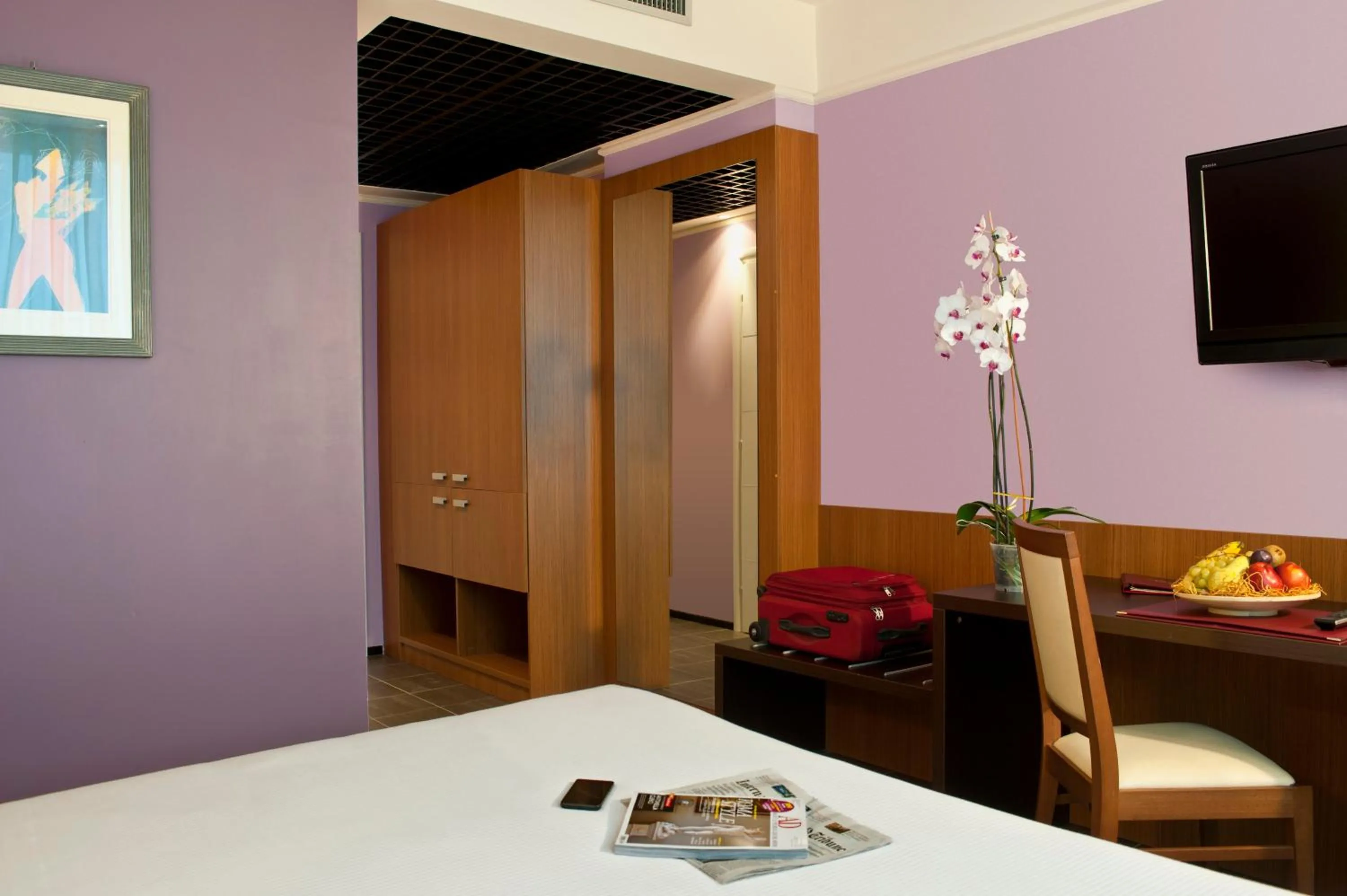 Photo of the whole room, Bed in My One Hotel Bologna