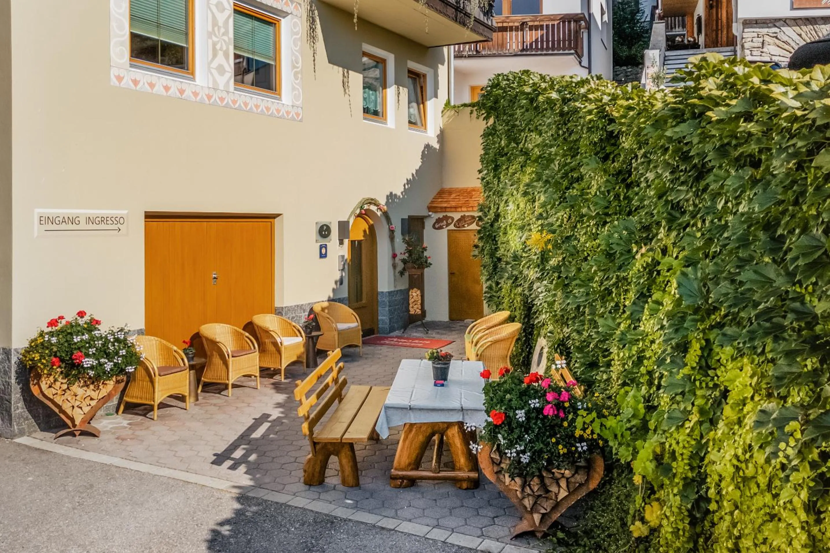 Property building in Pension Florian