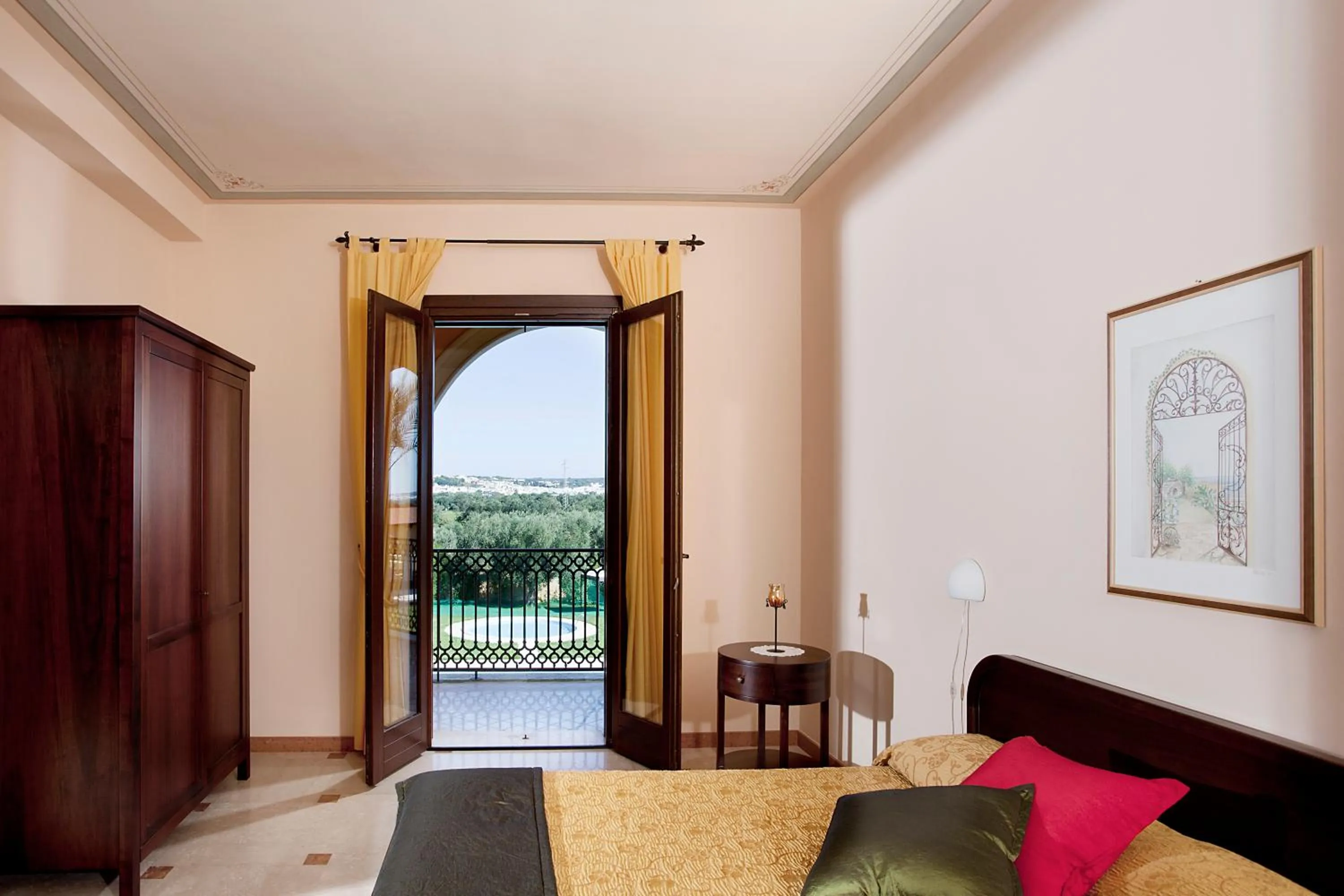 Photo of the whole room in AmareGold Tenuta La Baronessa Resort