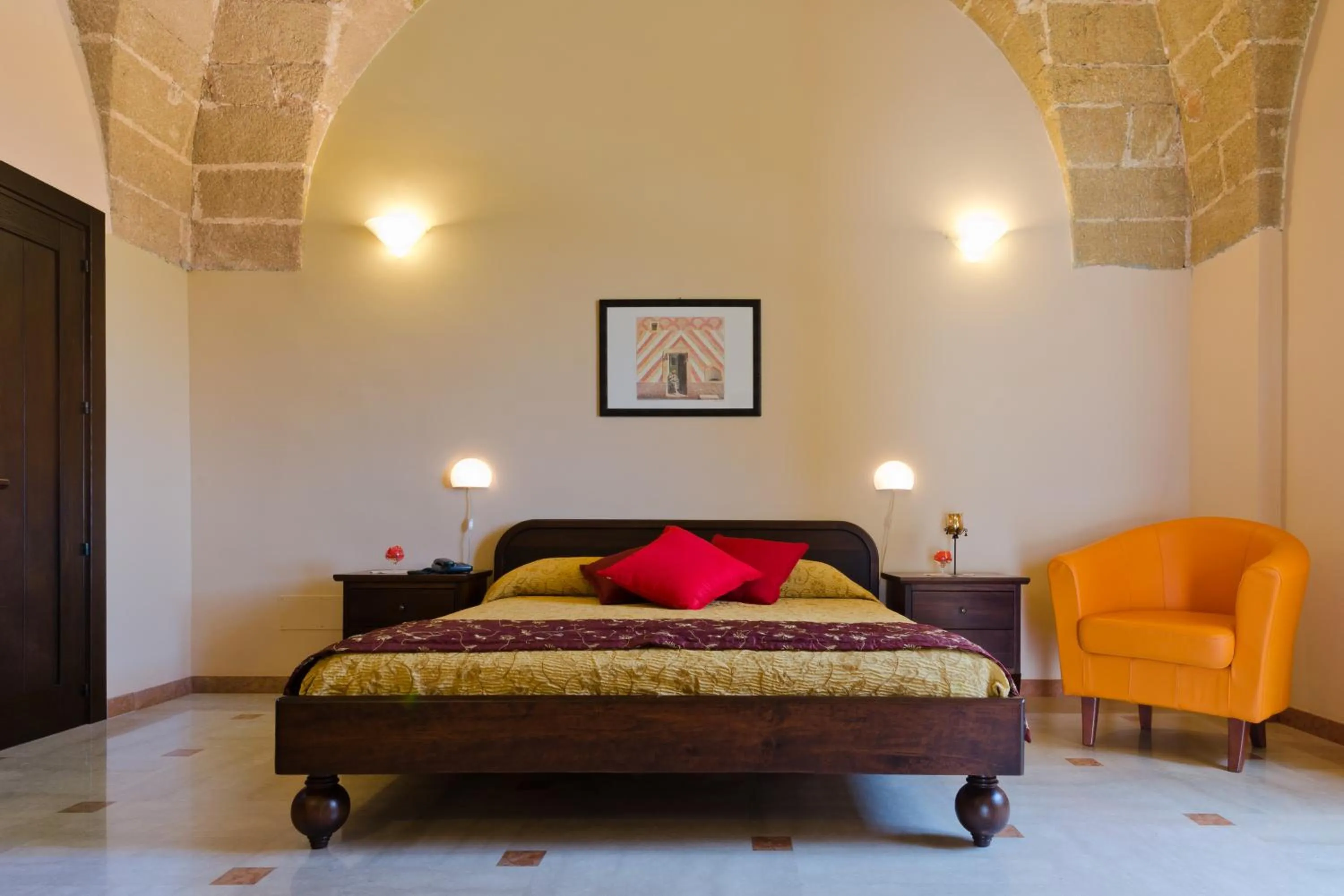 Photo of the whole room in AmareGold Tenuta La Baronessa Resort