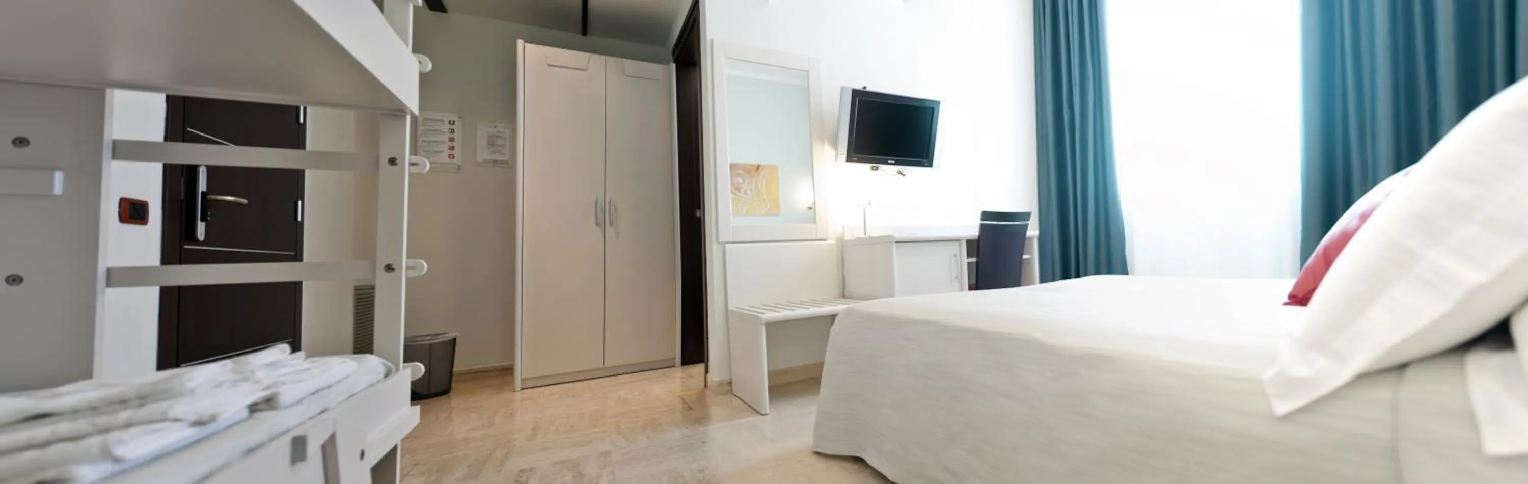 Photo of the whole room in AmareGold Tenuta La Baronessa Resort