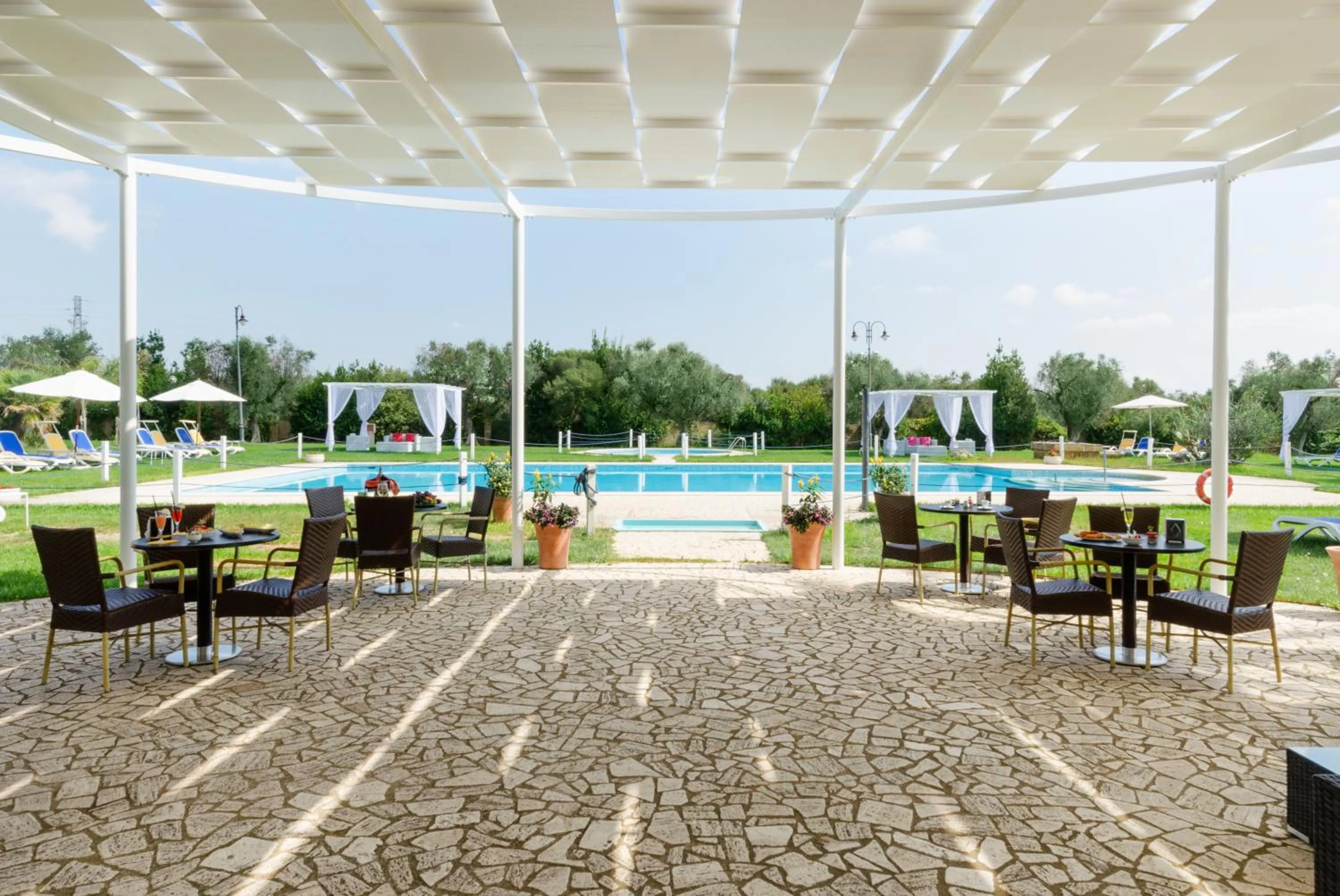 Lounge or bar in AmareGold Tenuta La Baronessa Resort