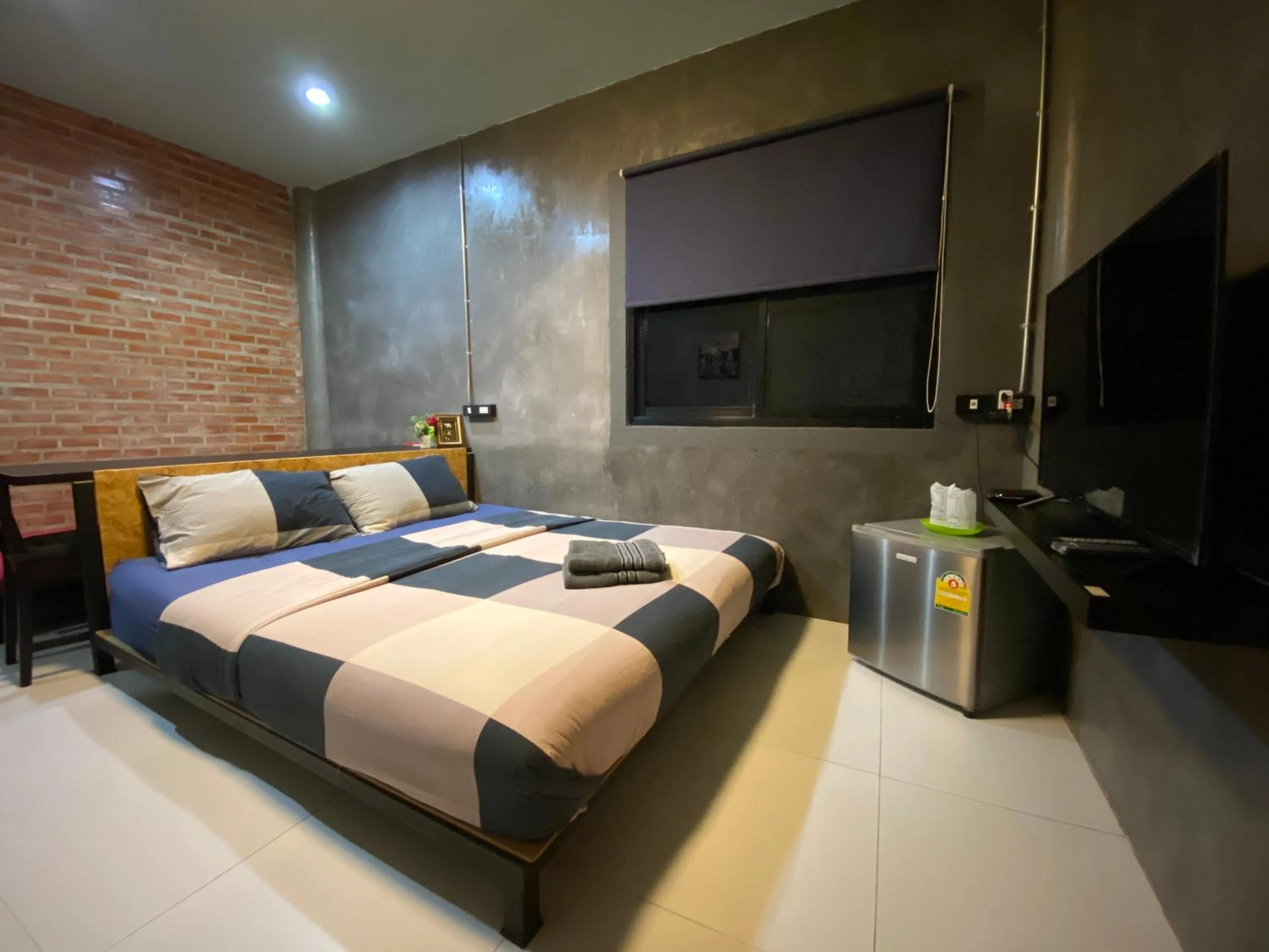 Bed in At Home Hostel, Pak Chong