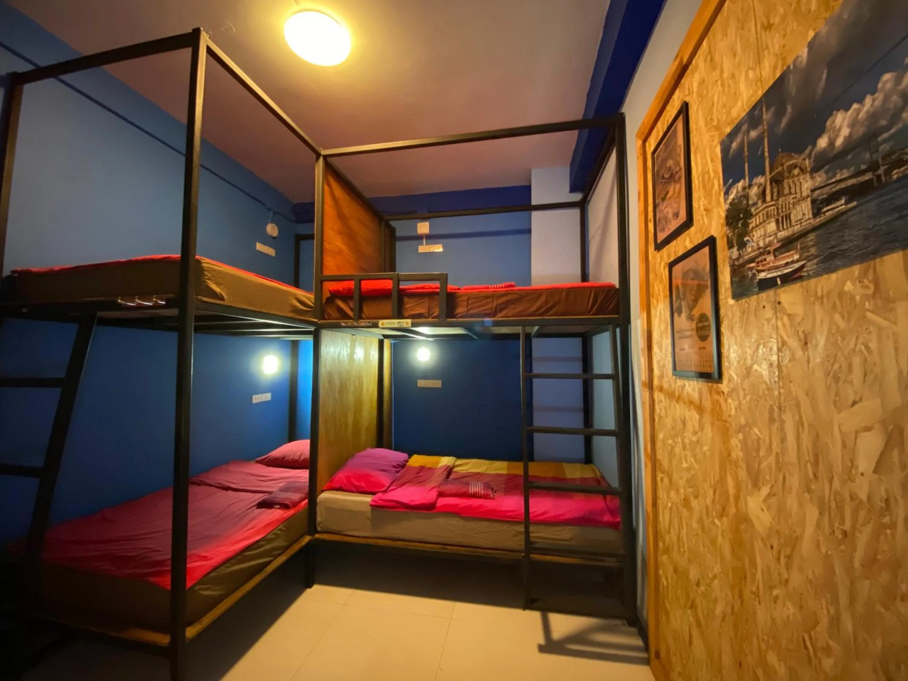 Bed in At Home Hostel, Pak Chong