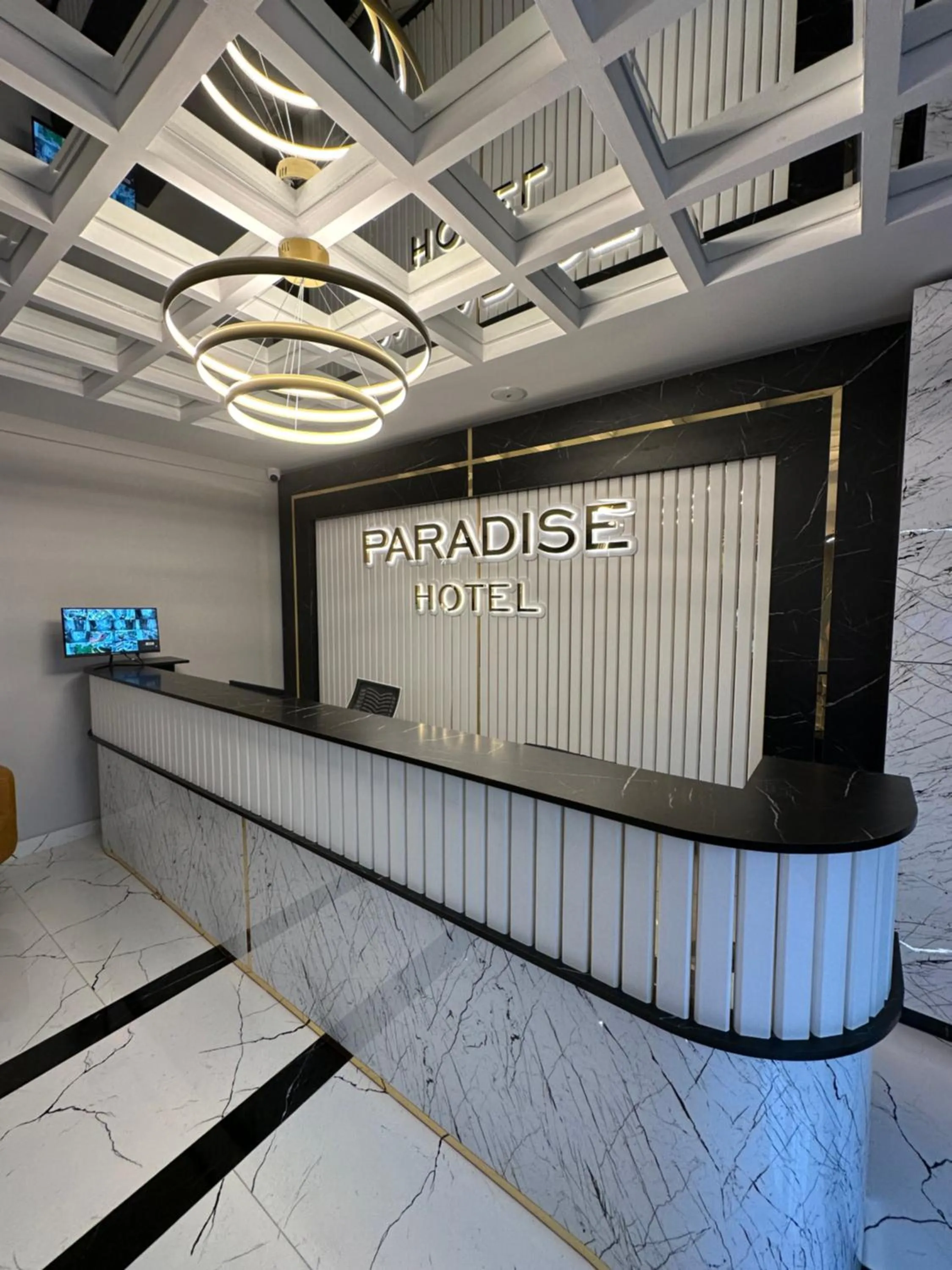 Lobby or reception in İstanbul Paradise Hotel