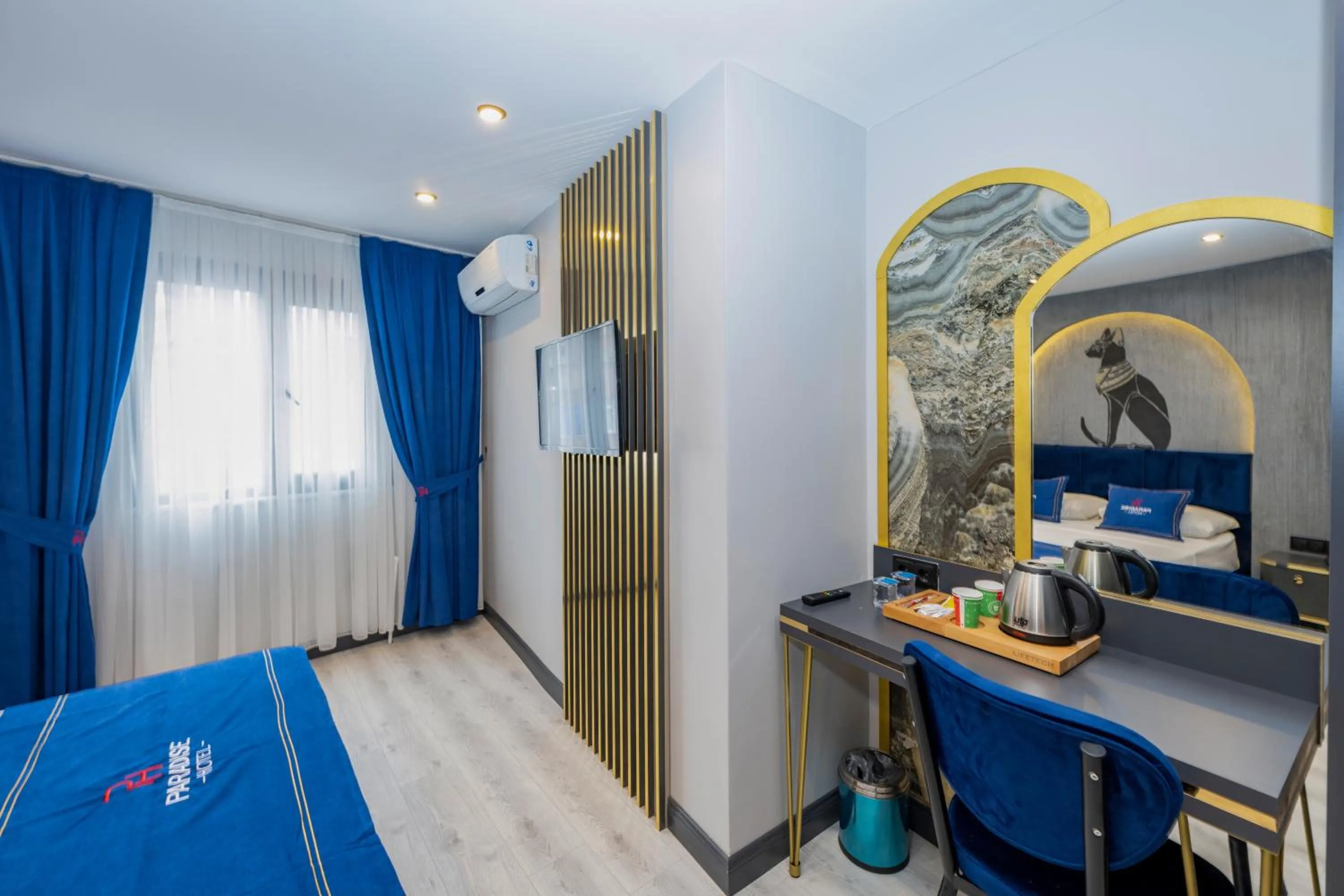 Photo of the whole room, Bed in İstanbul Paradise Hotel