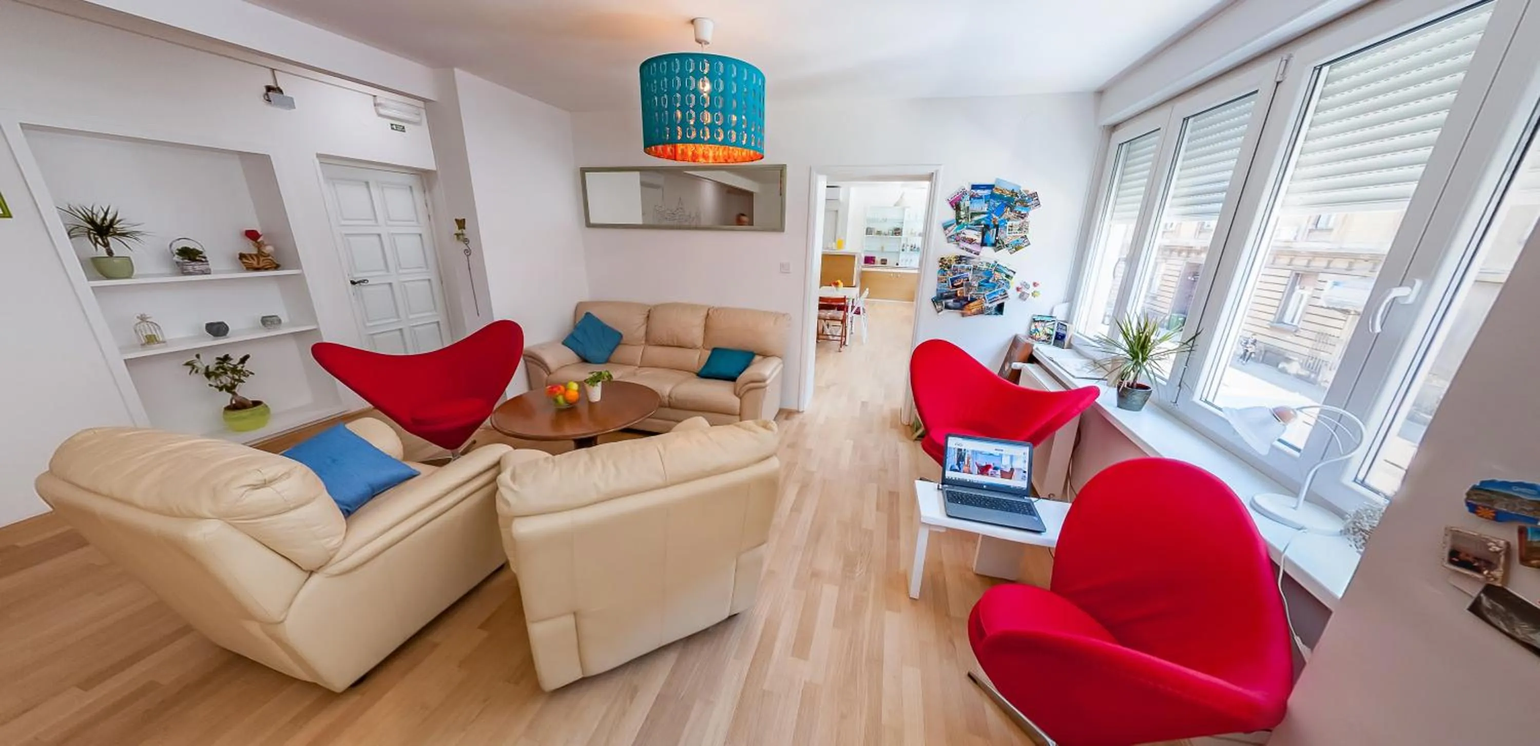 Lobby or reception in The Dots Hostel