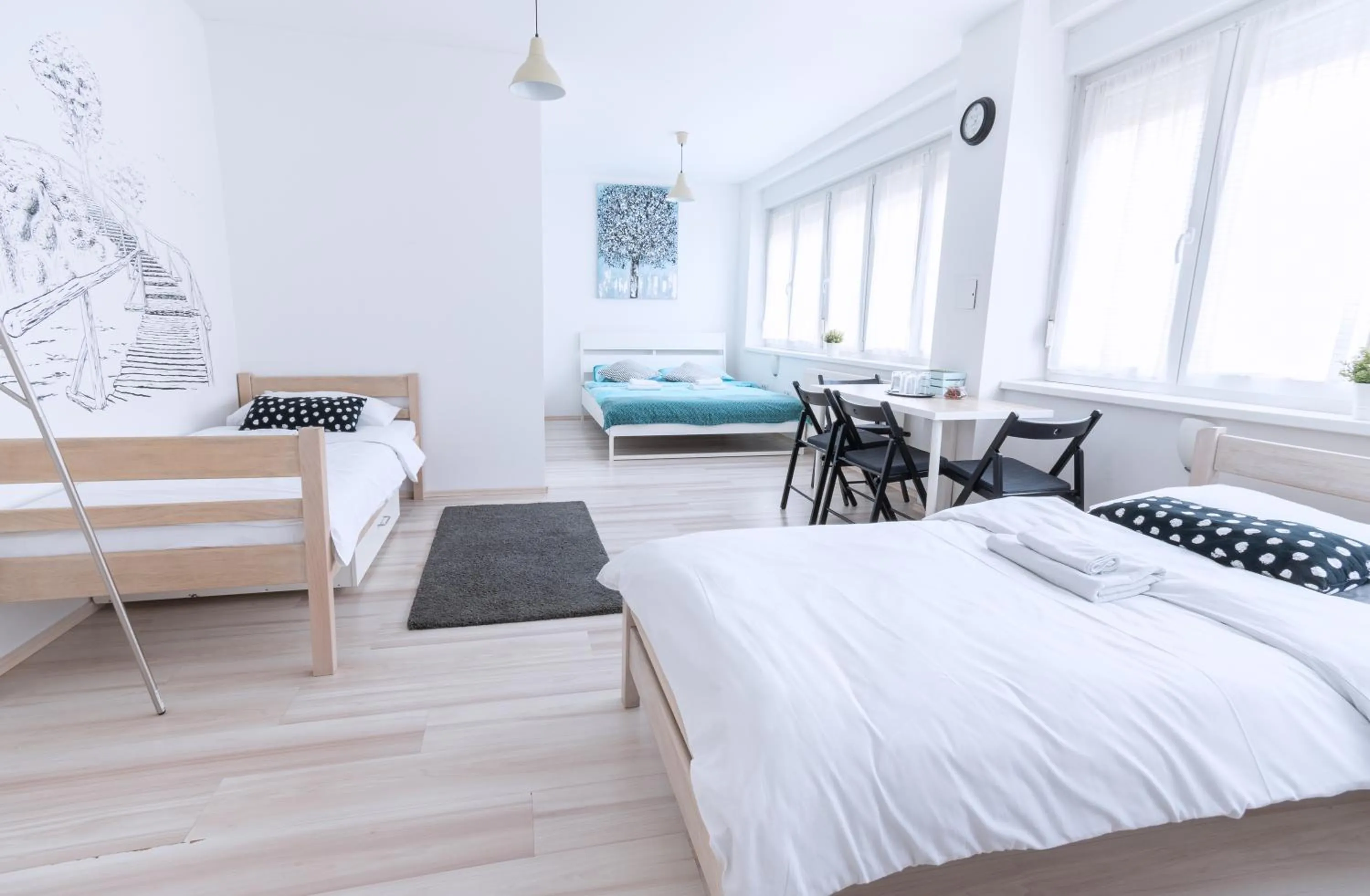 Photo of the whole room in The Dots Hostel