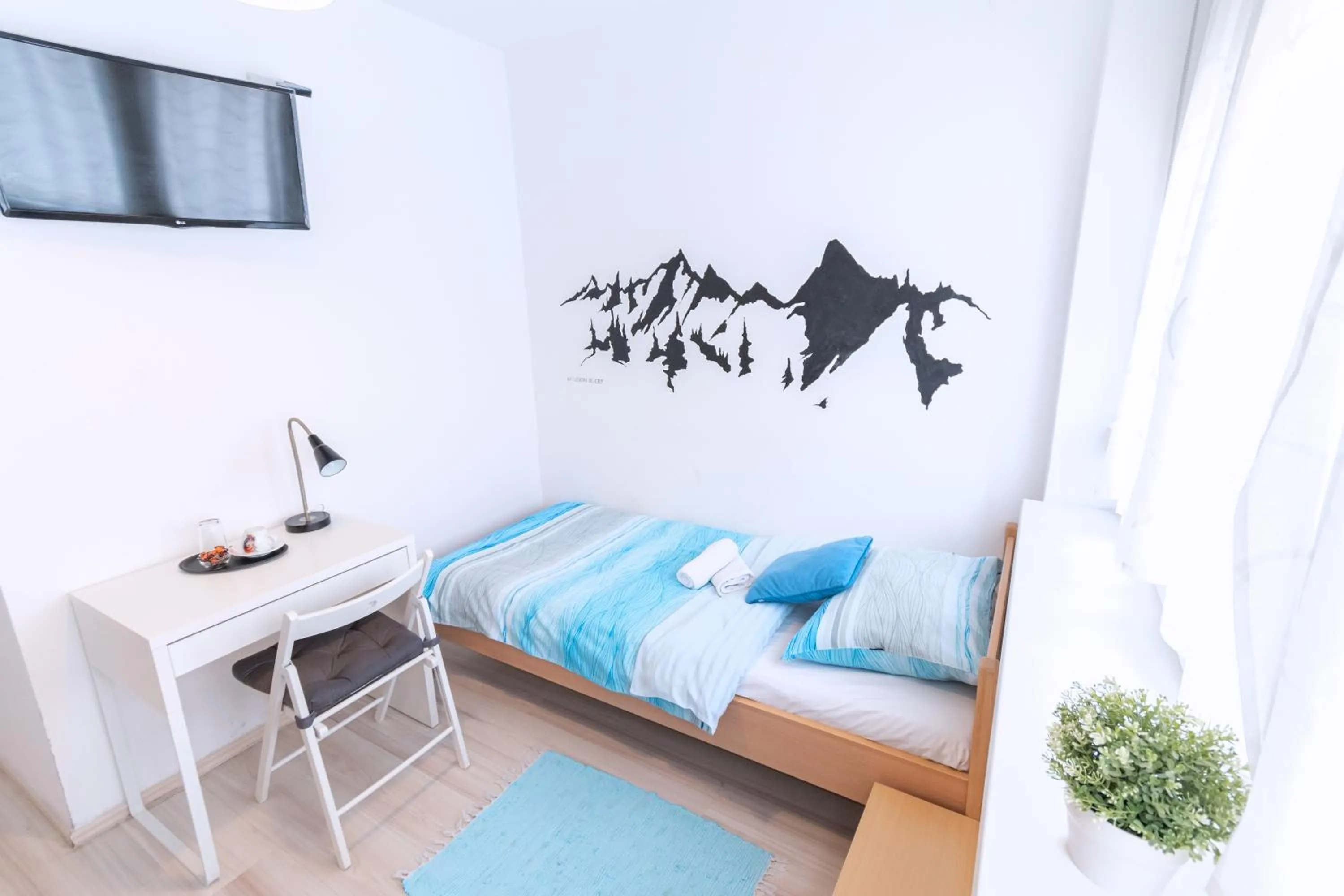 Bed in The Dots Hostel