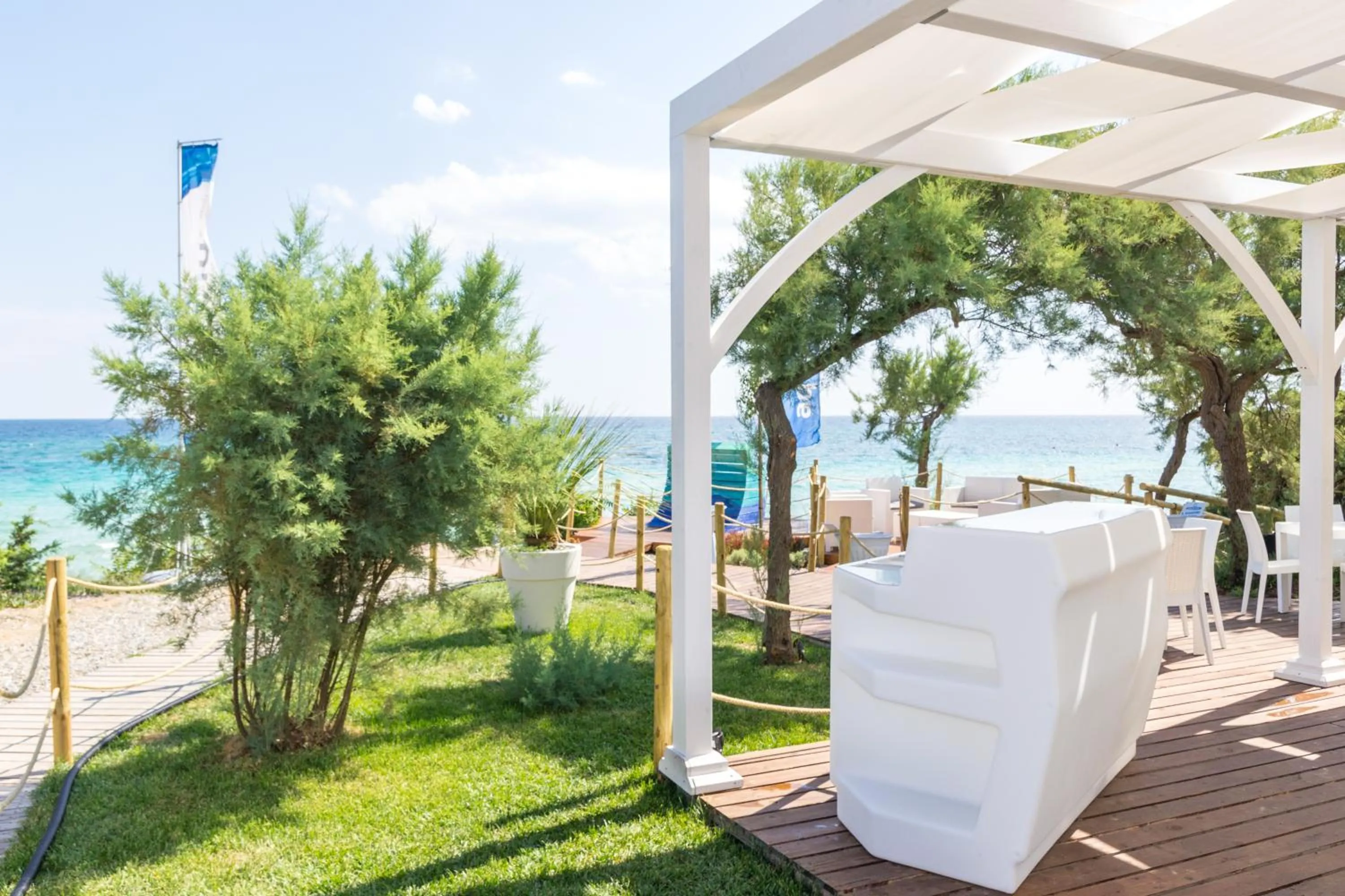 Patio in Aquarium Residence