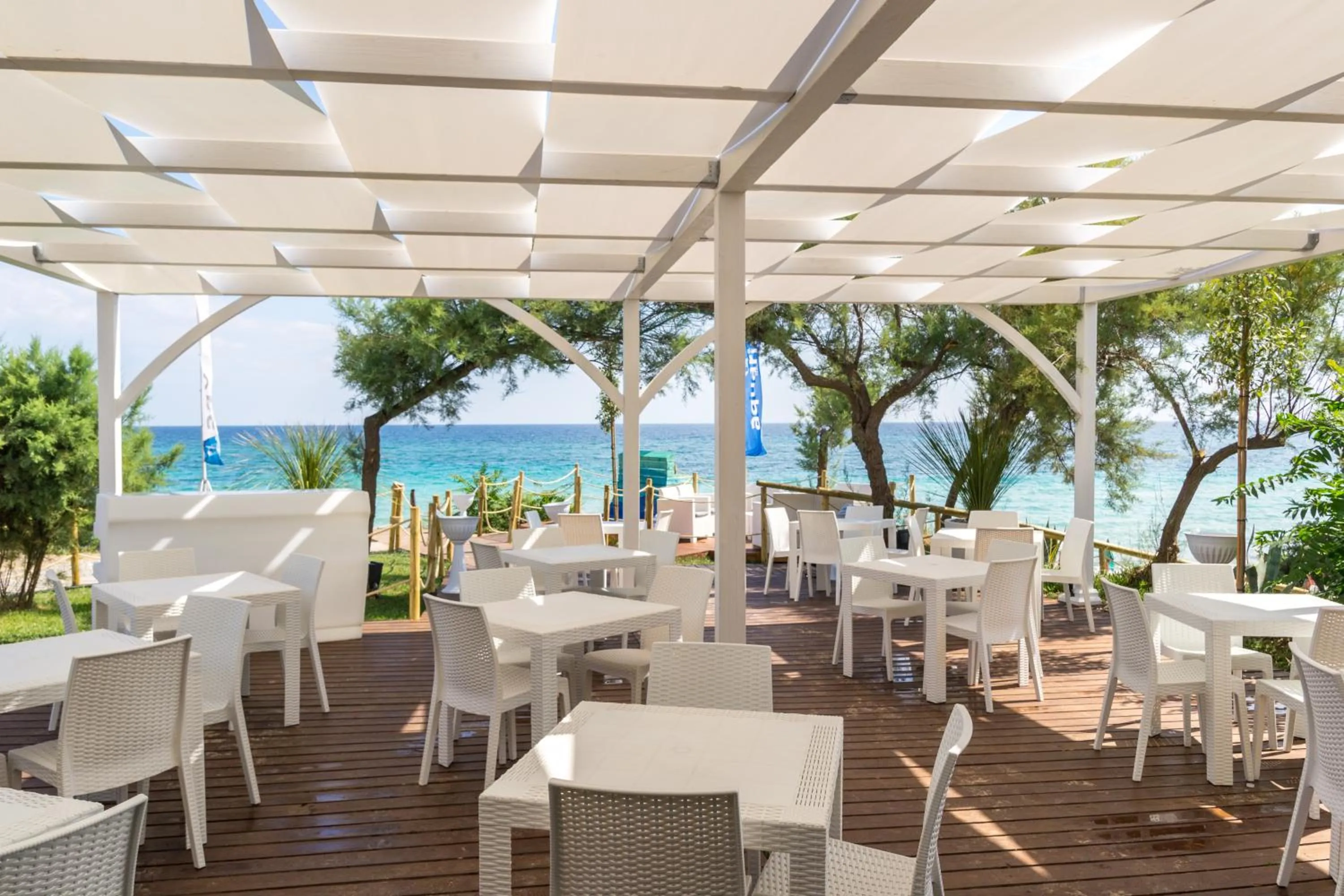 Patio in Aquarium Residence