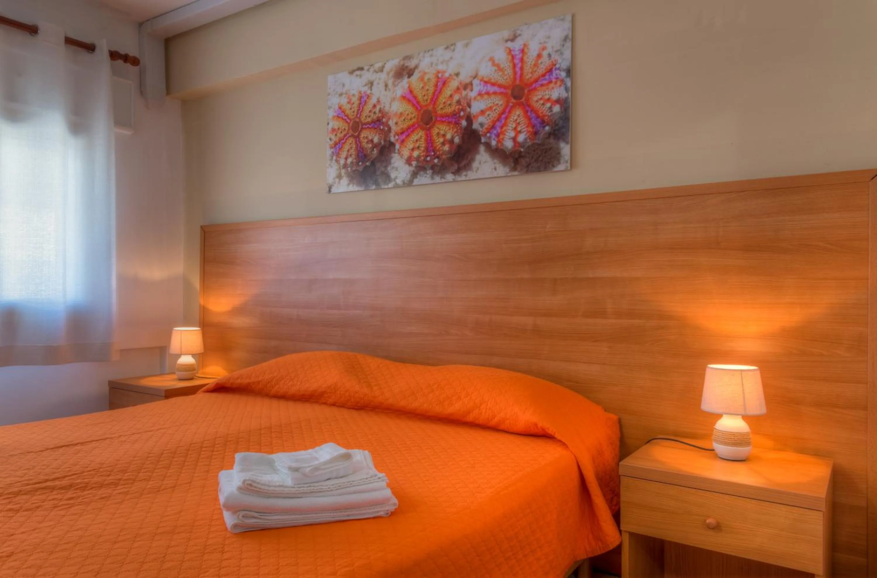 Bedroom, Bed in Aquarium Residence