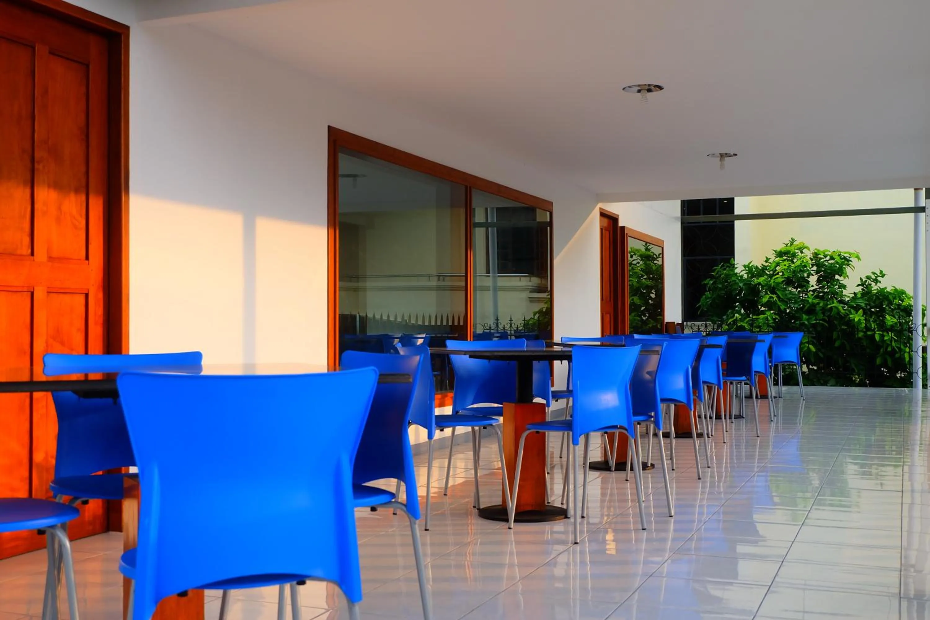 Patio in Hotel Olympic Jogyakarta by Sajiwa