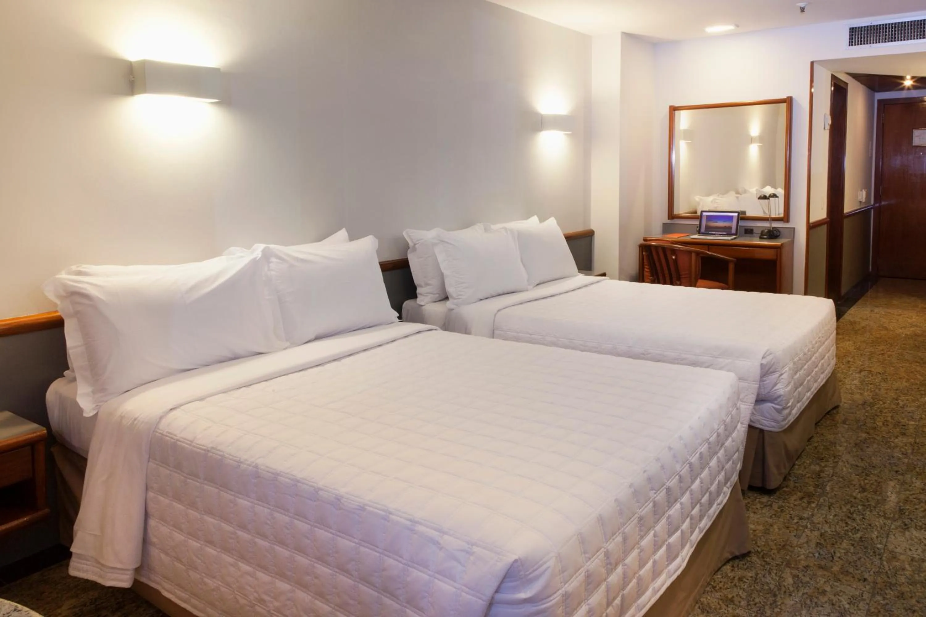 Bedroom, Bed in Hotel Atlantico Star