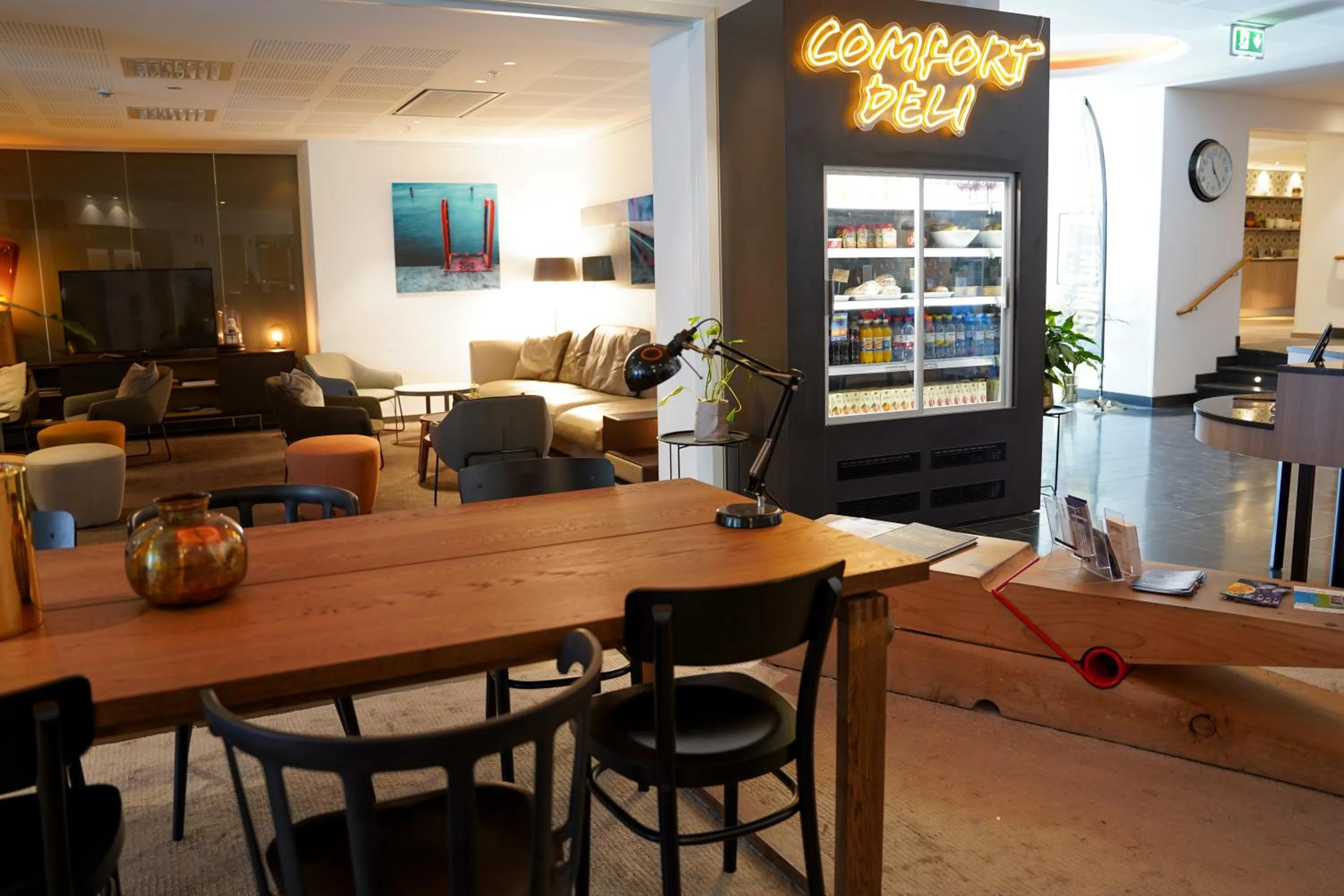 Lobby or reception in Comfort Hotel Norrköping