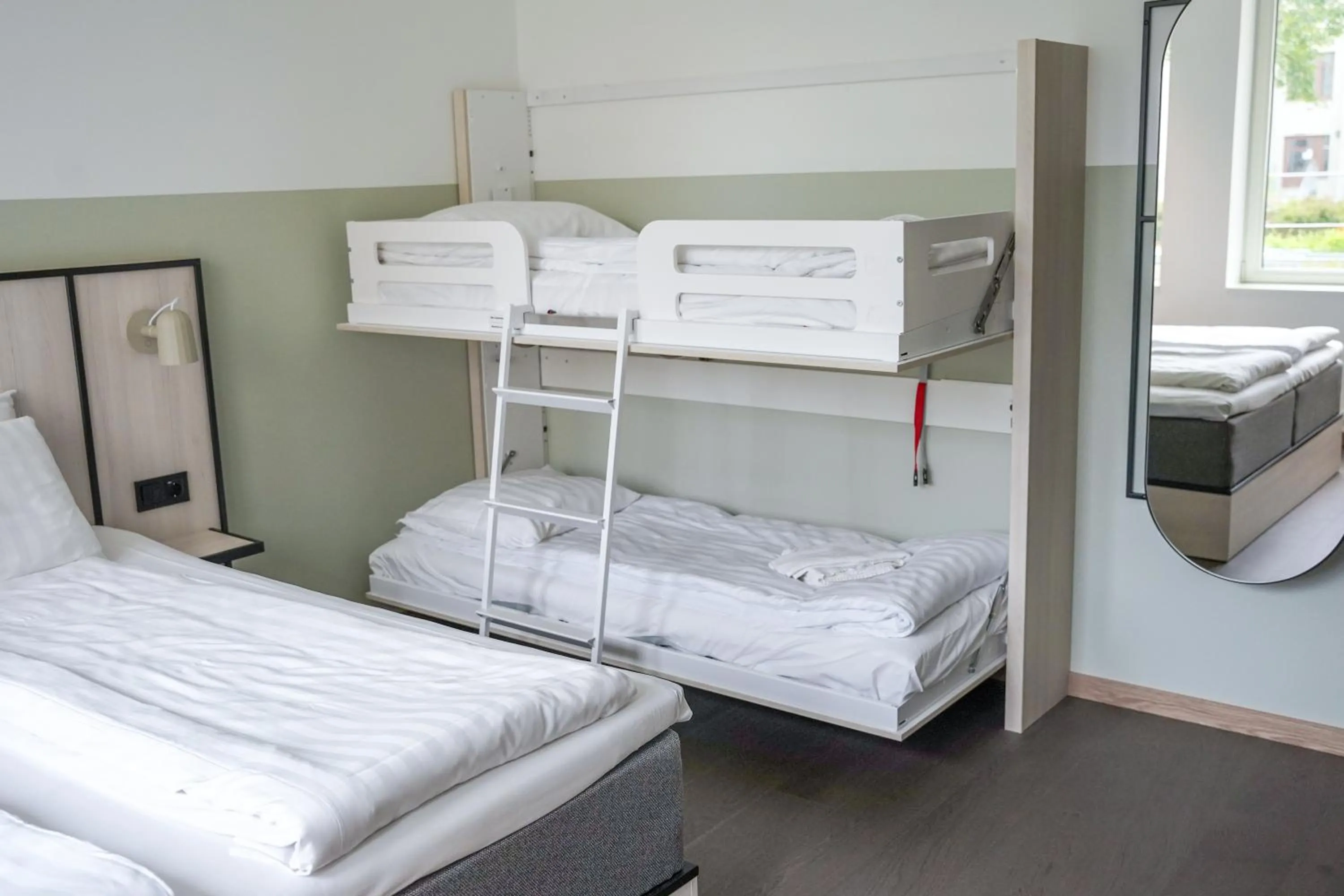 bunk bed, Bed in Comfort Hotel Norrköping