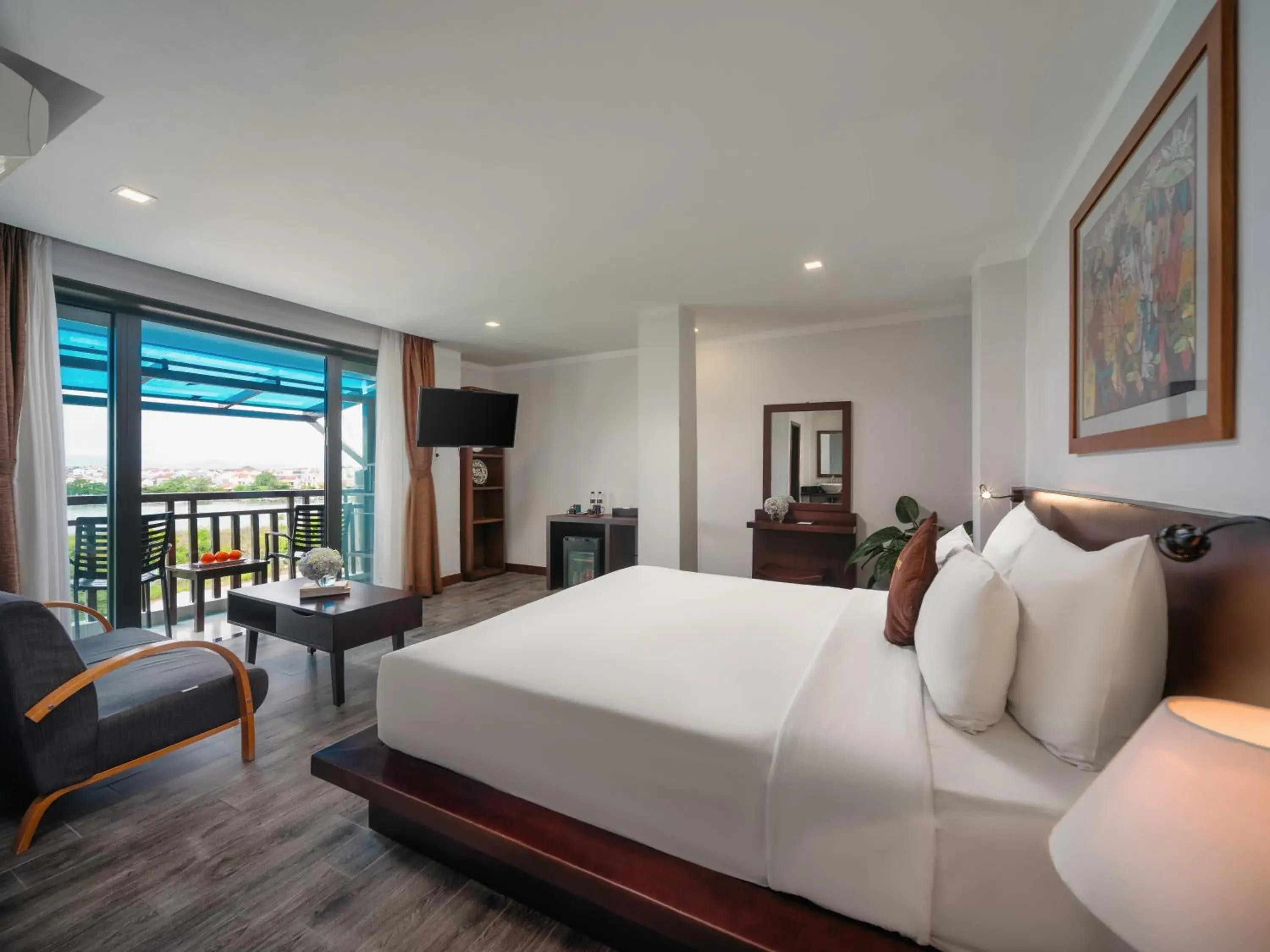 Double or Twin Room with Balcony in Hoi An Odyssey Hotel & Spa Double or Twin Room with Balcony in Hoi An Odyssey Hotel & Spa