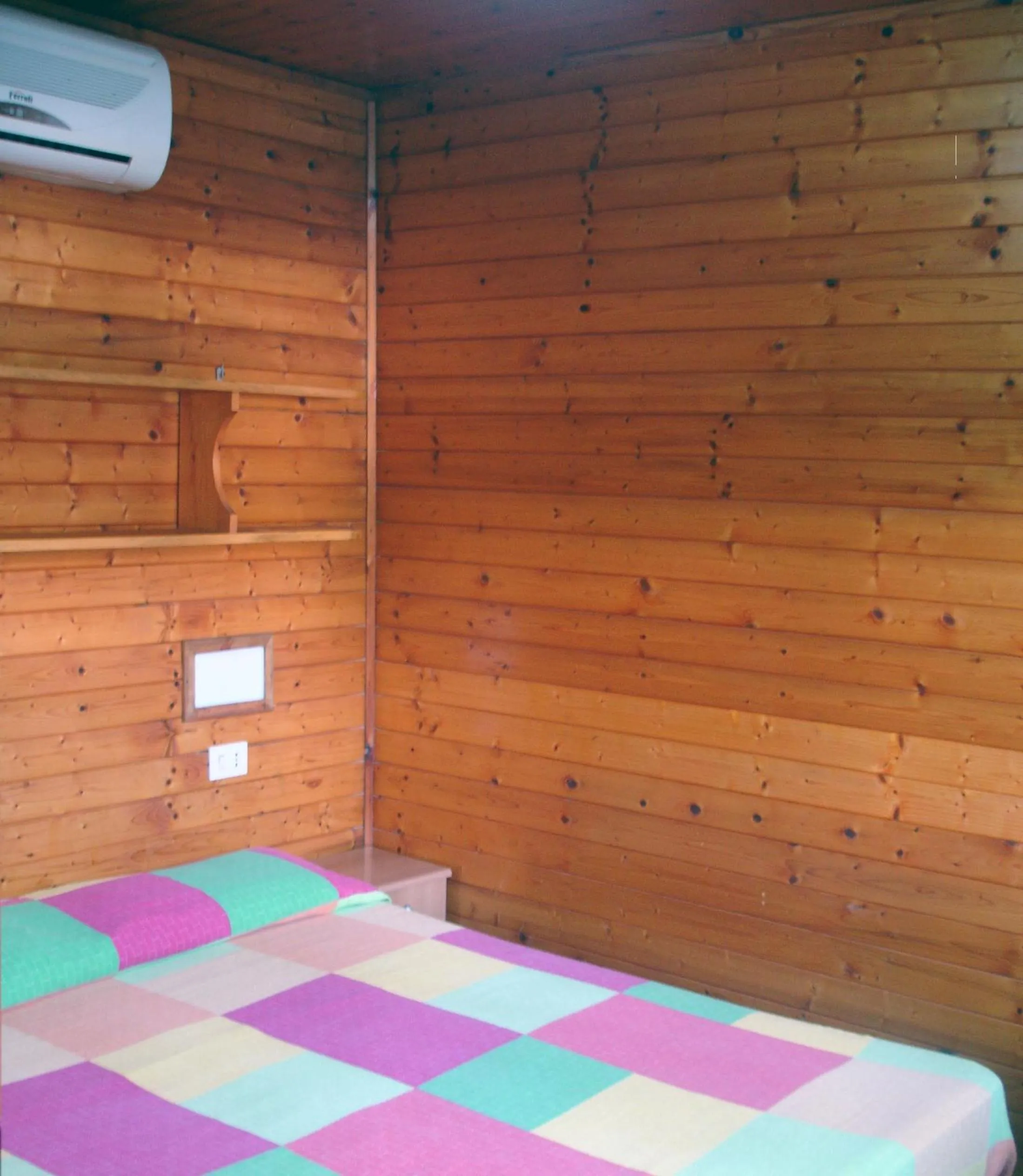 Bed in Fiori D'Arancio