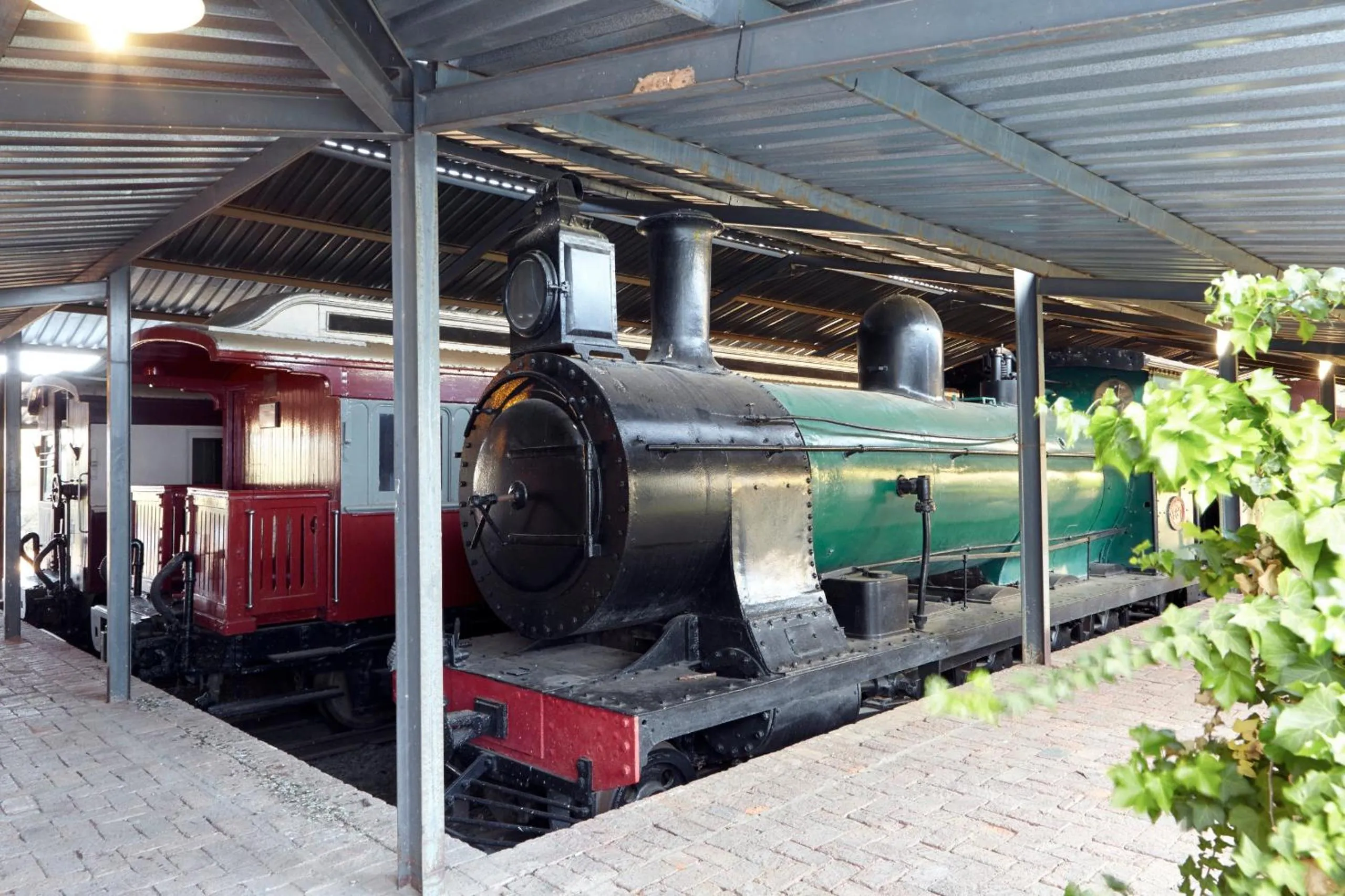 Area and facilities in Lord Milner Hotel