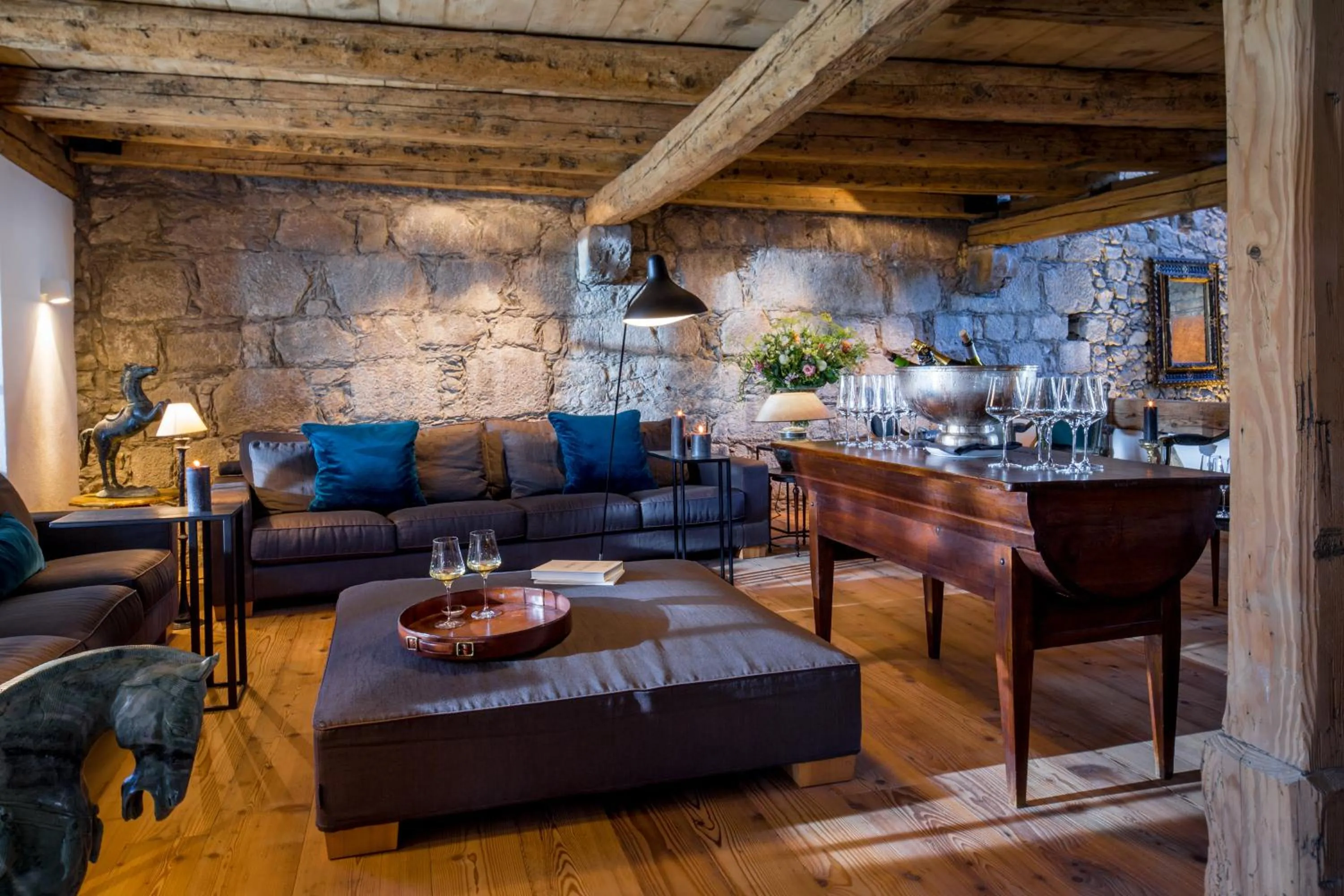 Lobby or reception in Hotel Krone Regensberg