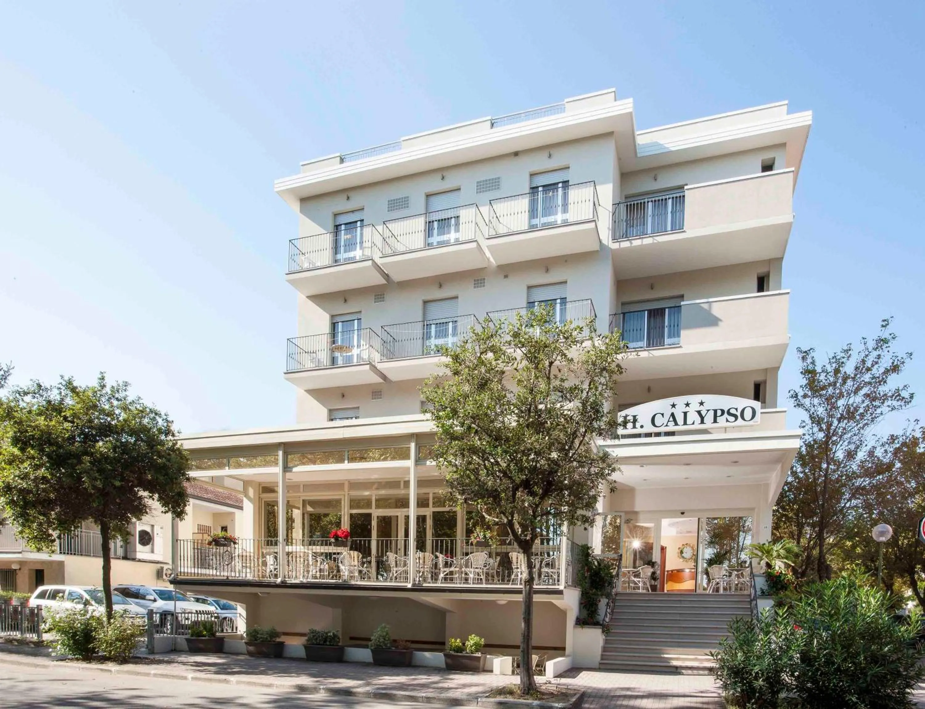 Facade/entrance in Hotel Calypso