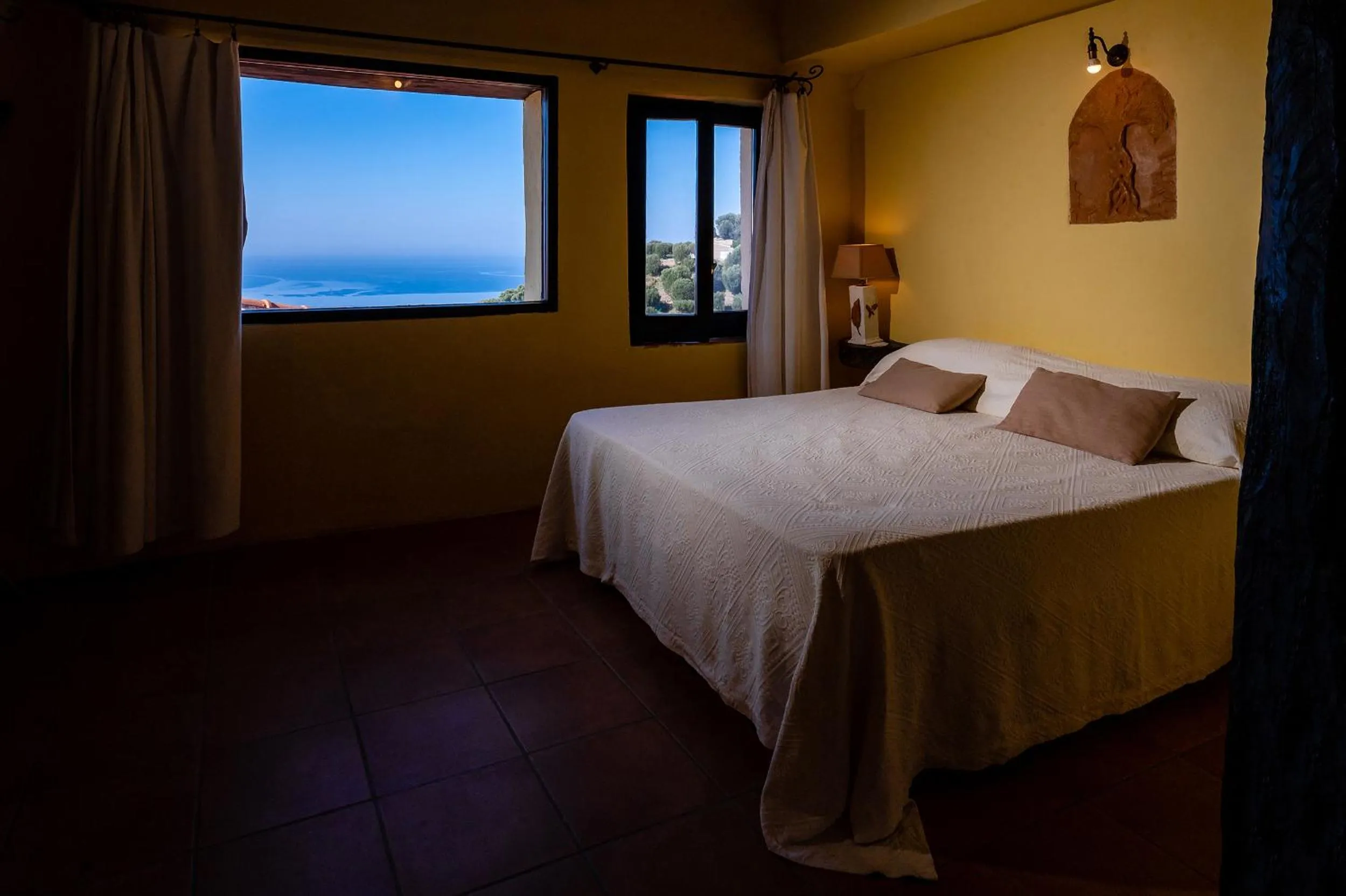 View (from property/room), Bed in Marulivo Hotel