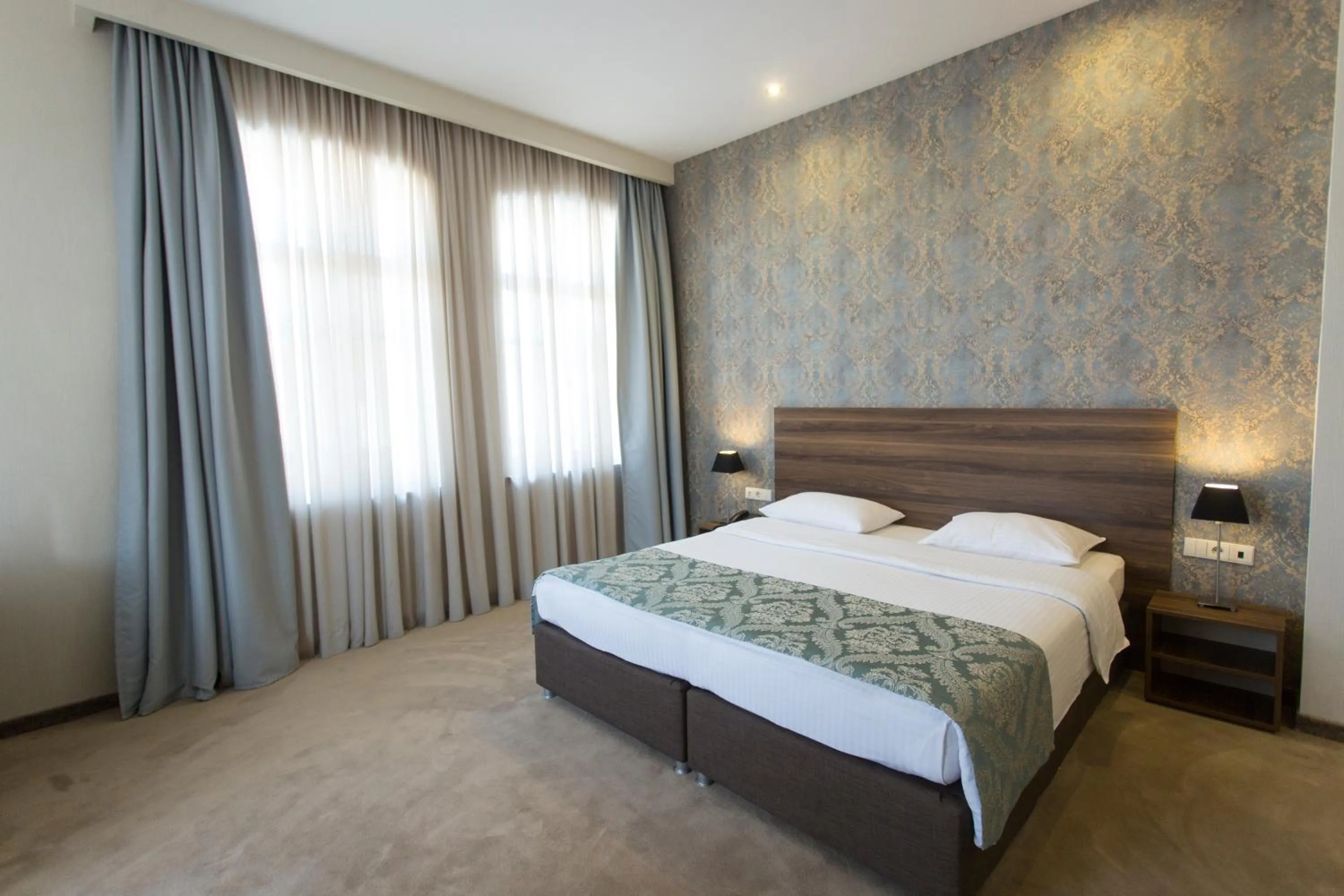 Bed in Old Meidan Tbilisi By Urban Hotels
