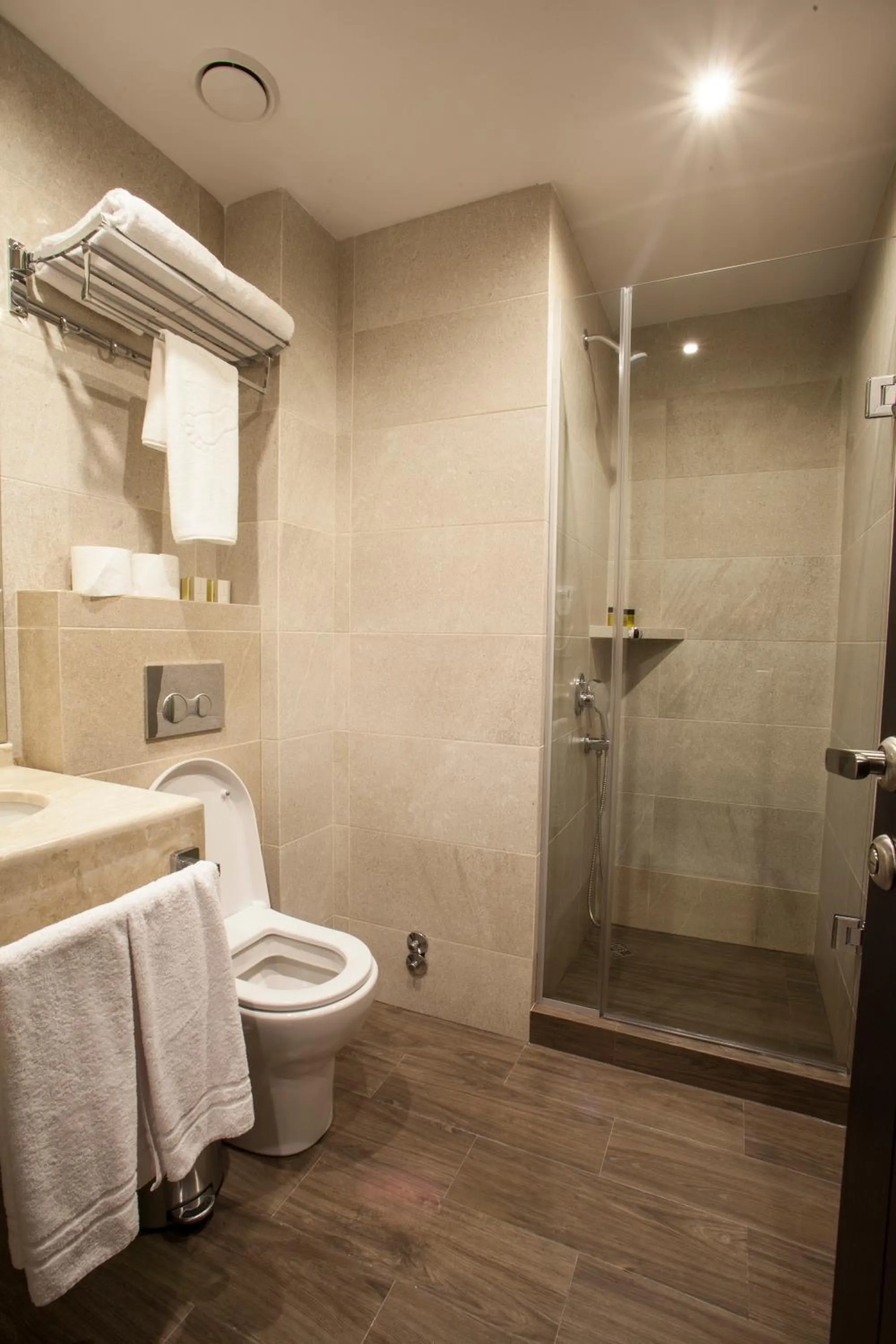 Bathroom in Old Meidan Tbilisi By Urban Hotels