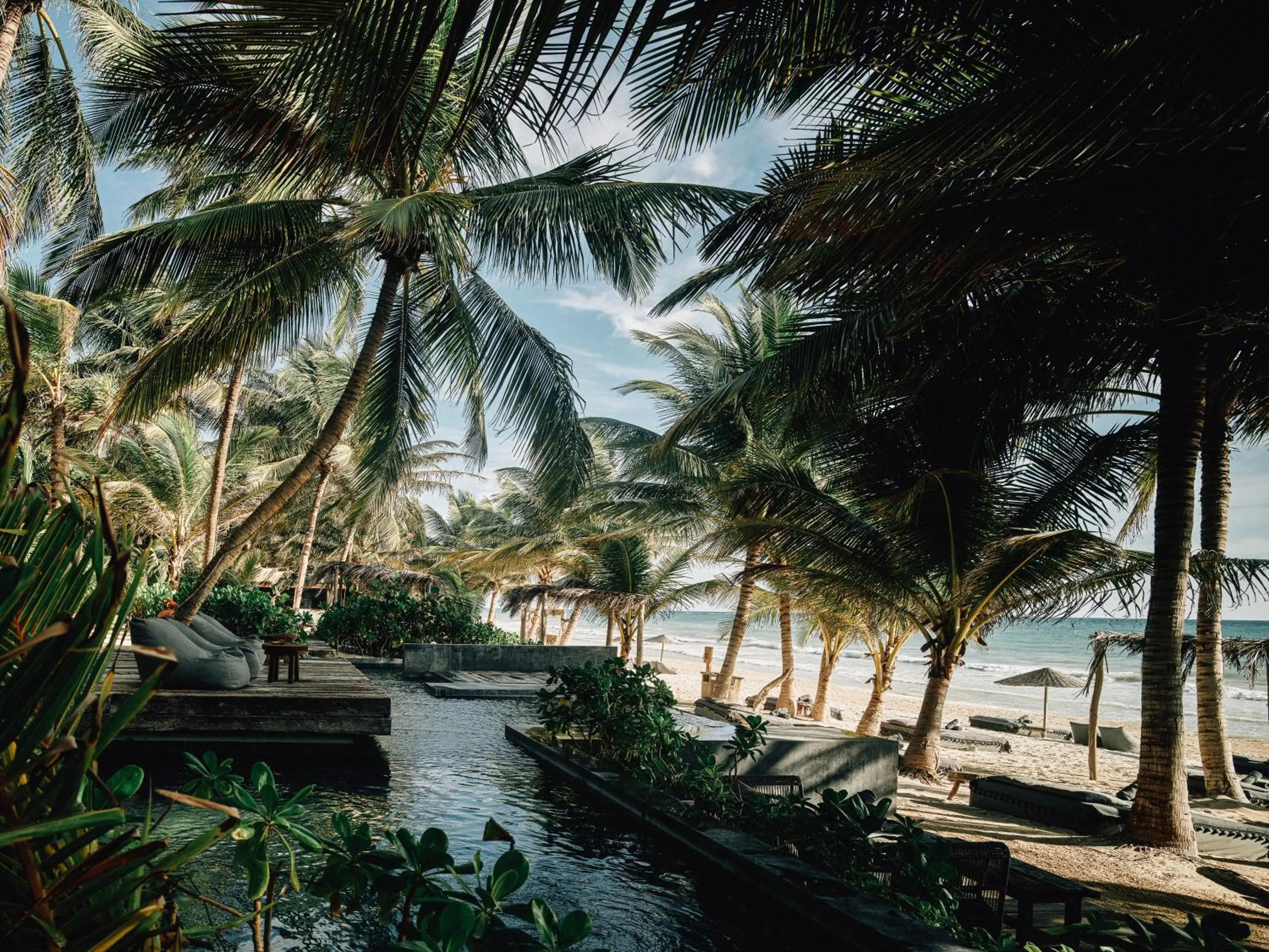 Pool view in Nômade Temple Tulum