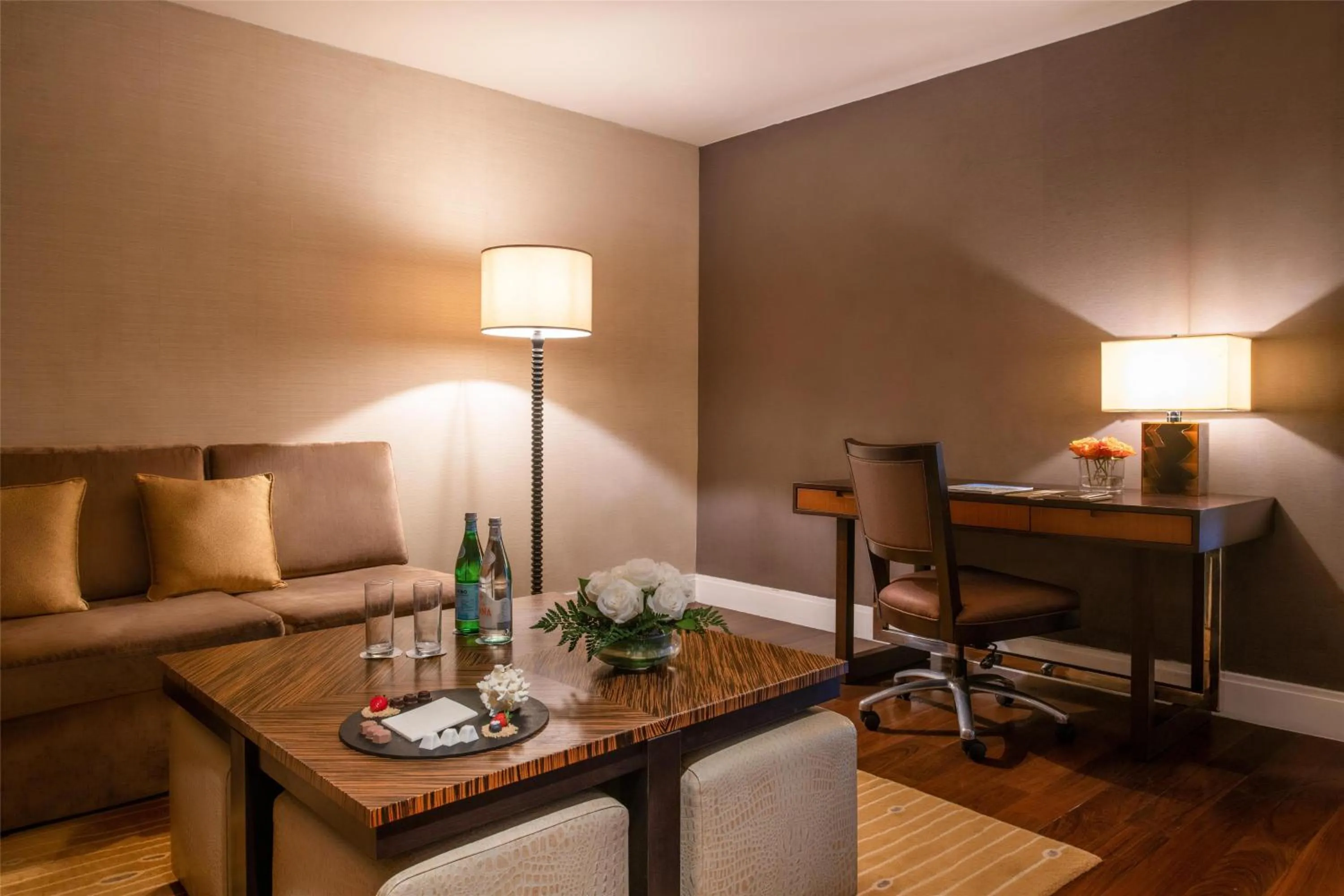 Living room in Kempinski Hotel Gold Coast City